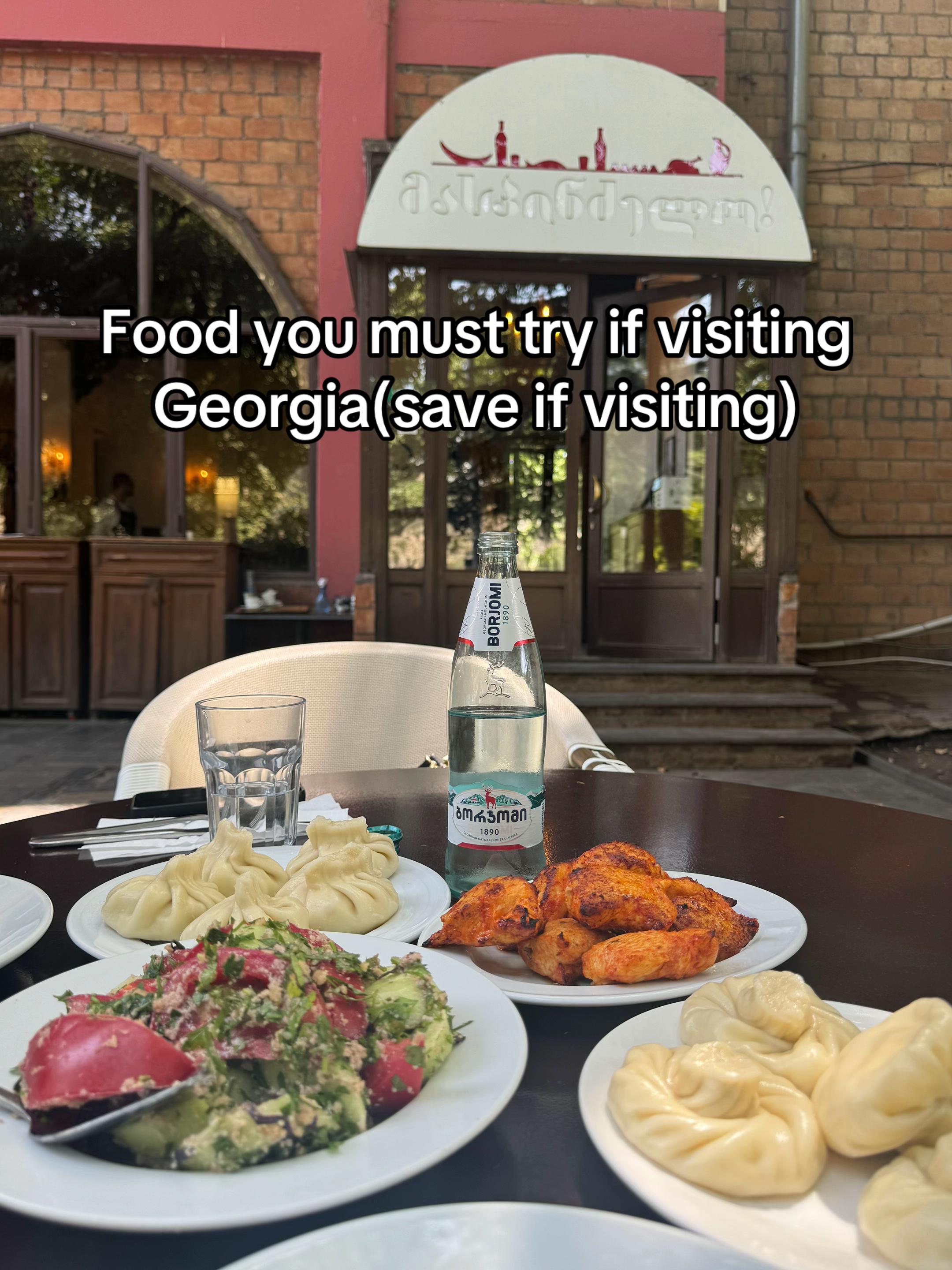 @BALKAN GIRL TRAVELLING