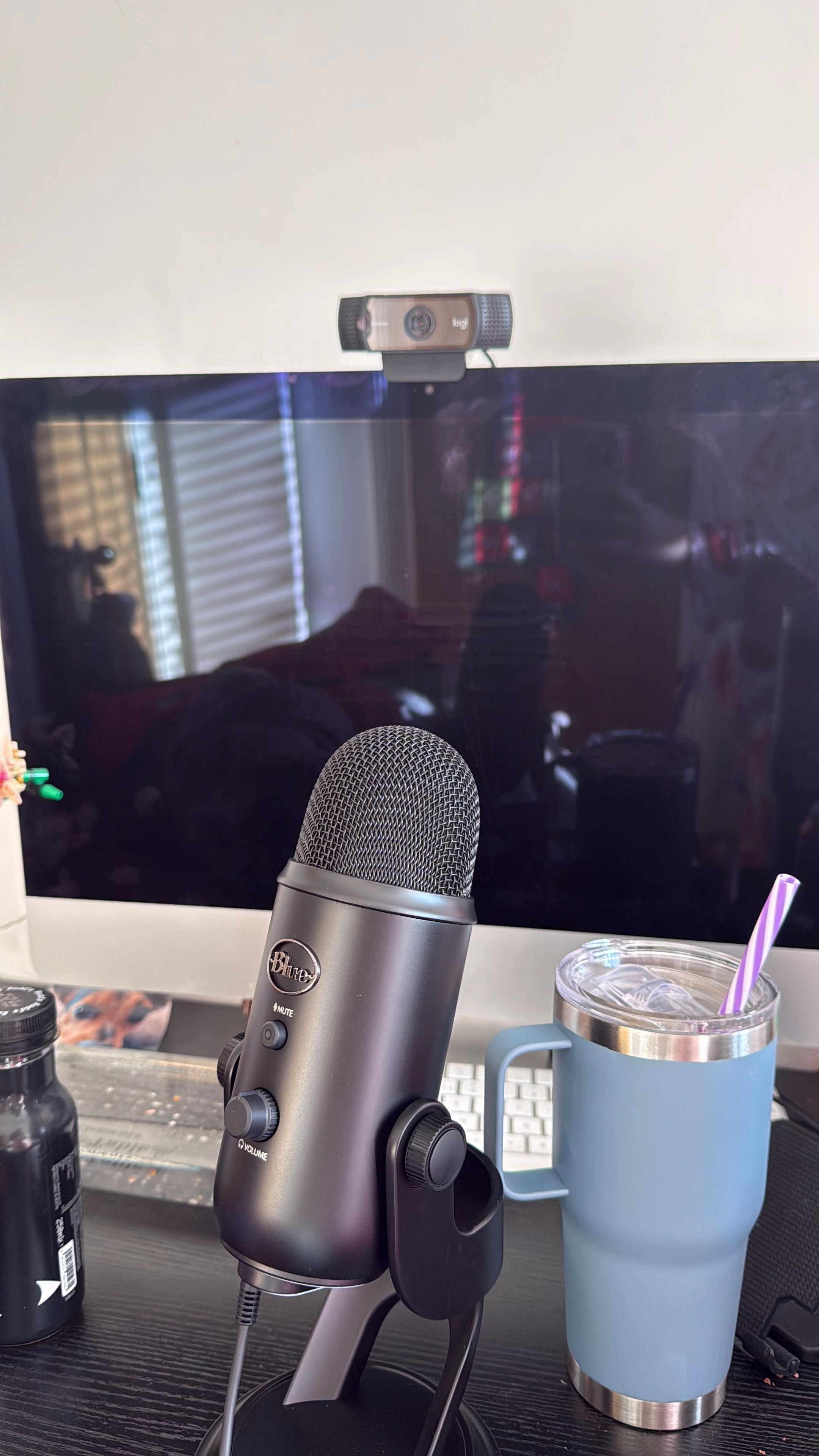 @Abi [Streamer]