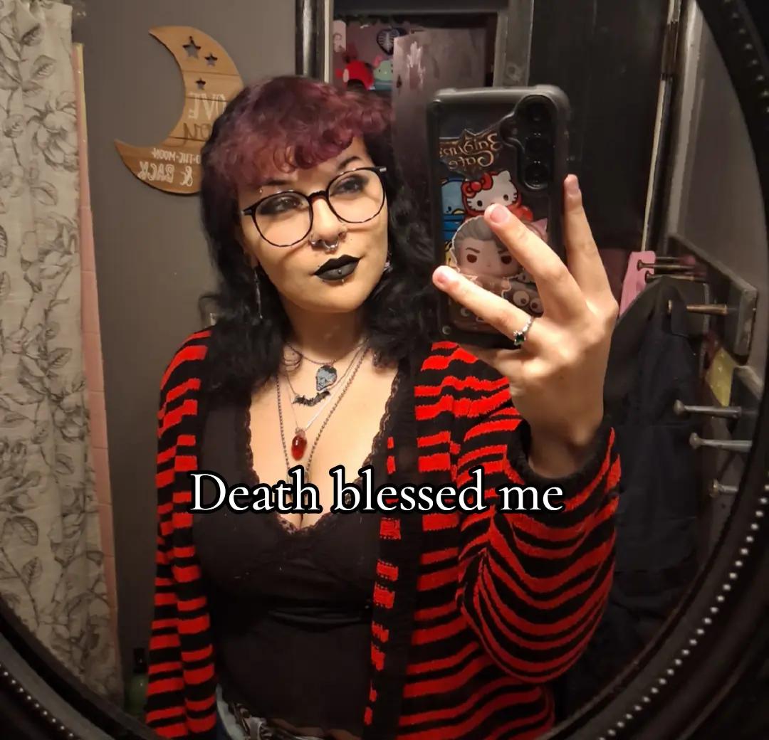 @✰☠︎︎Casket☠︎︎✰