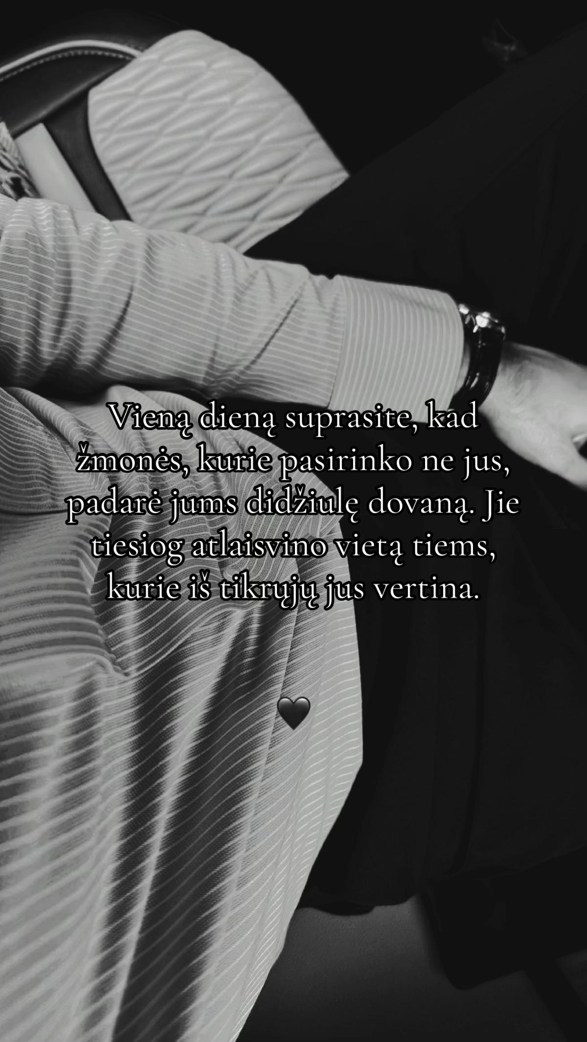 @Mᴀʀɪᴊᴜs 🖤