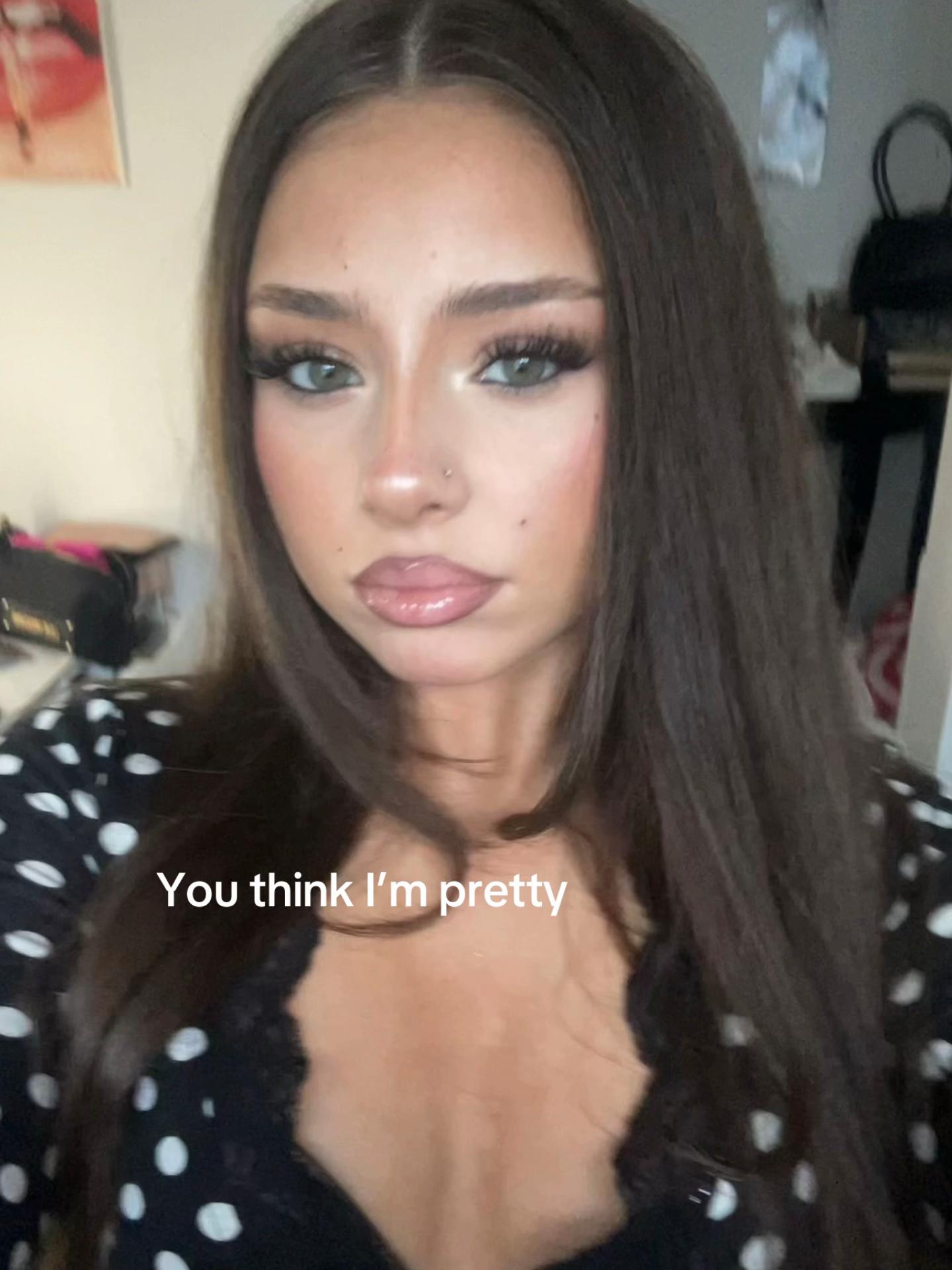 @𝑽𝒂𝒍𝒆𝒏𝒕𝒊𝒏𝒂