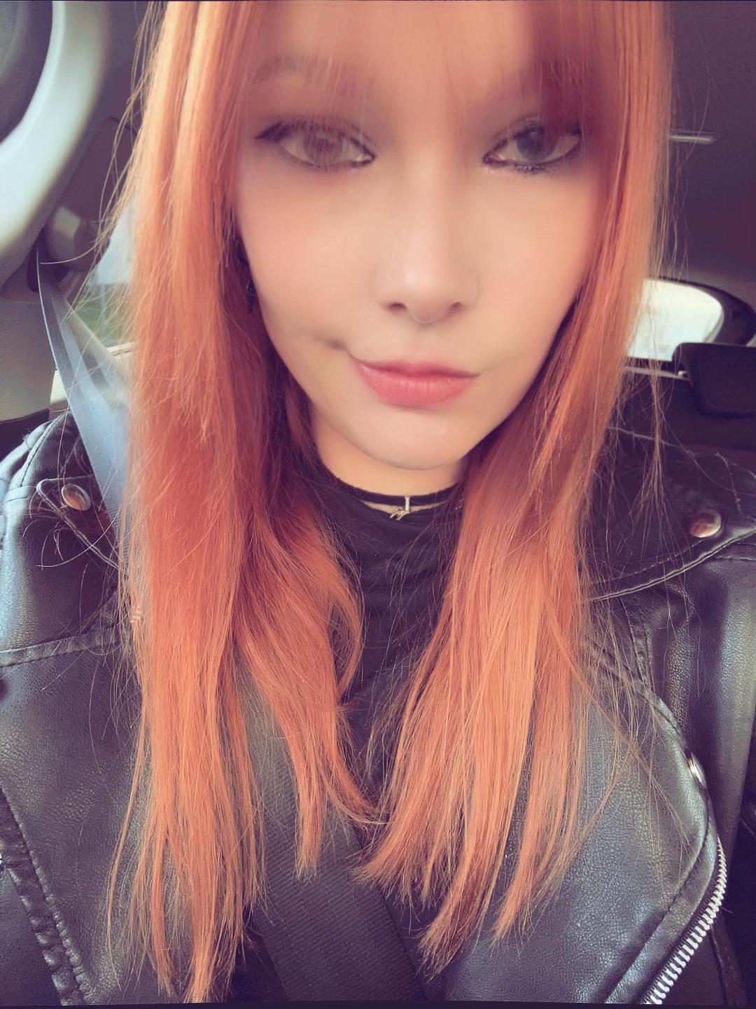 @MrsPuckiii 😈
