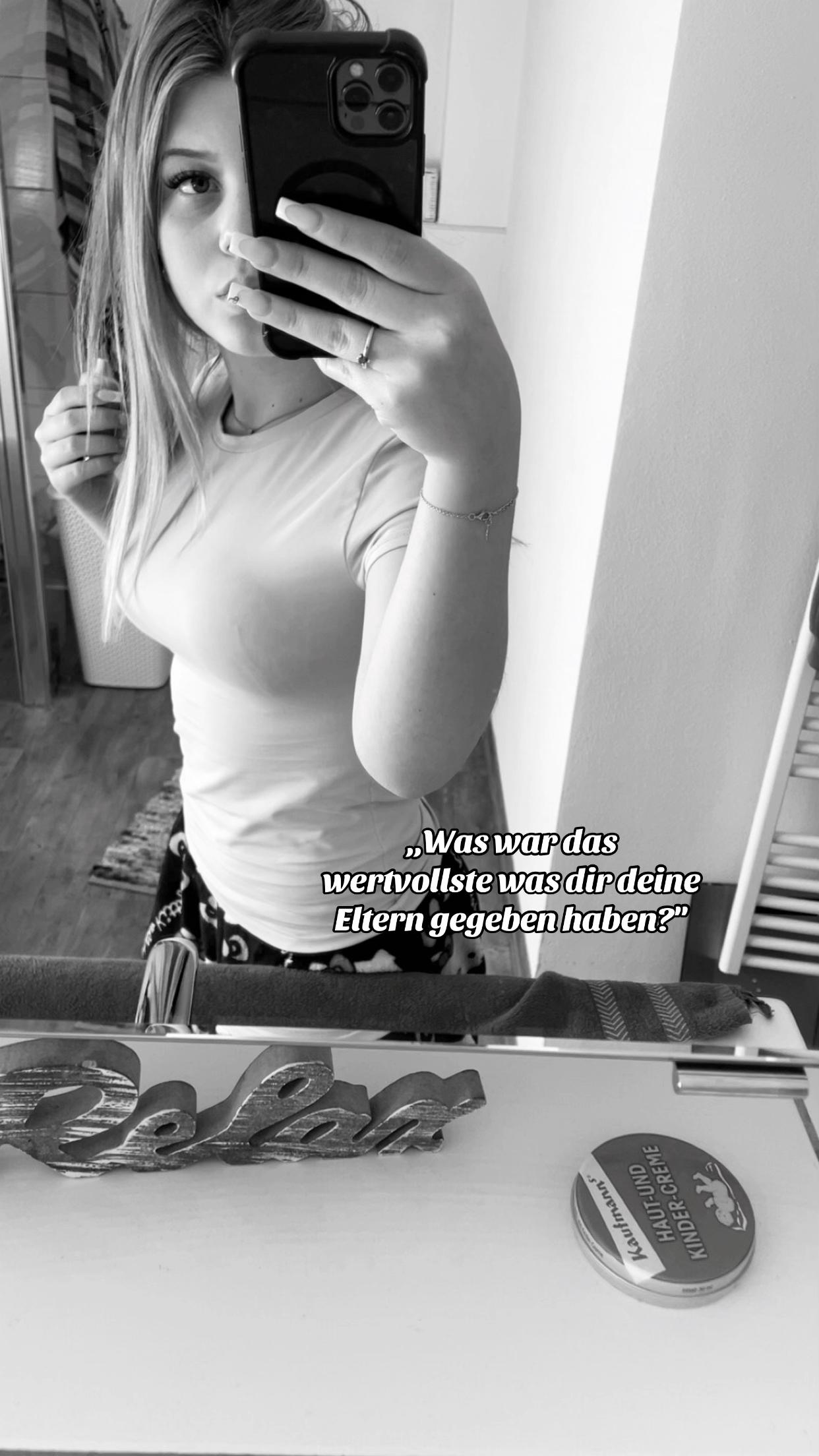 @𝐞𝐦𝐦𝐚