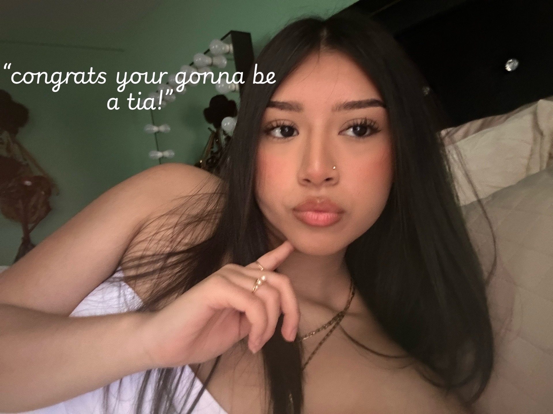 @gloria❦