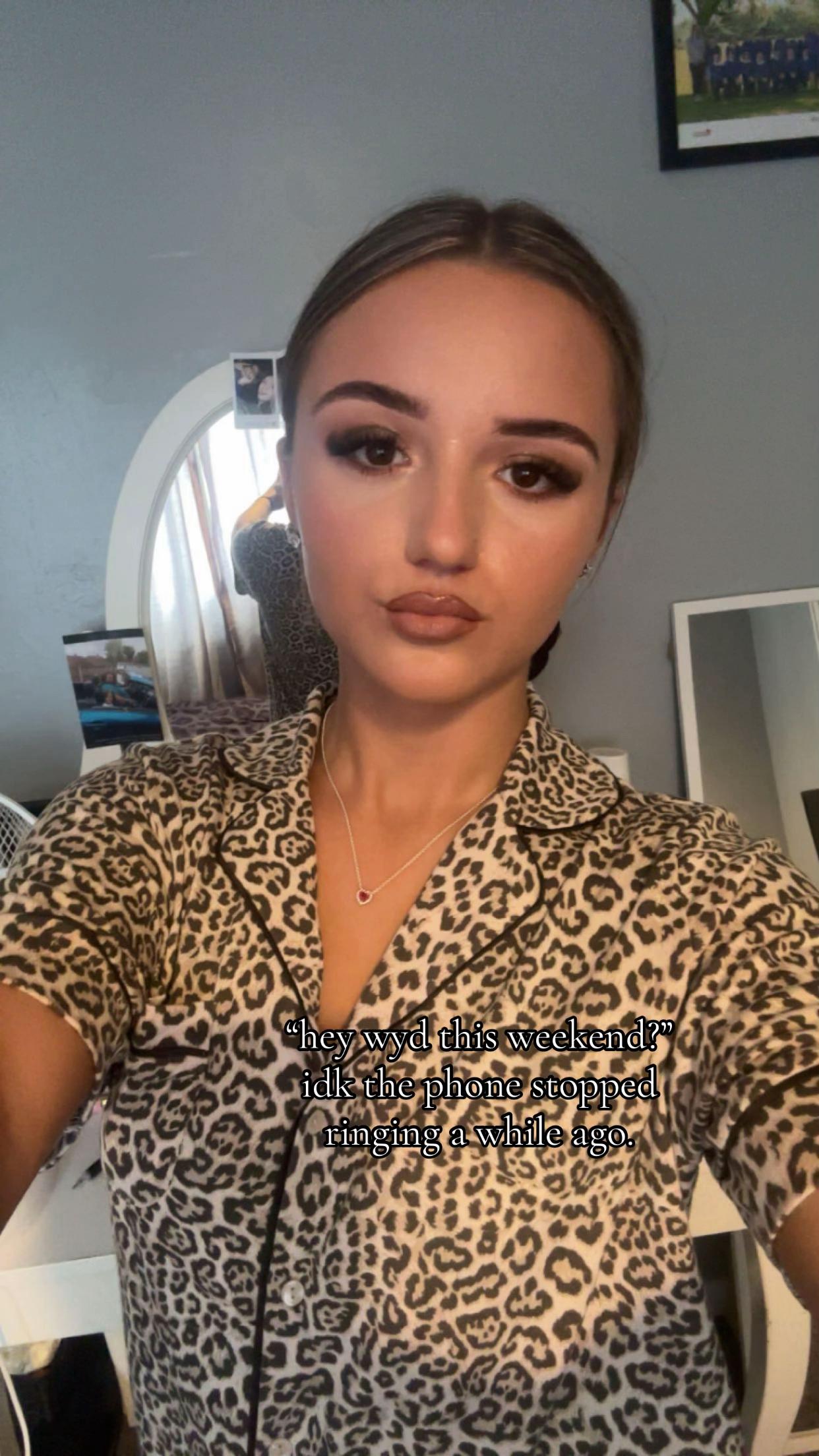 @𝐸ꨄ