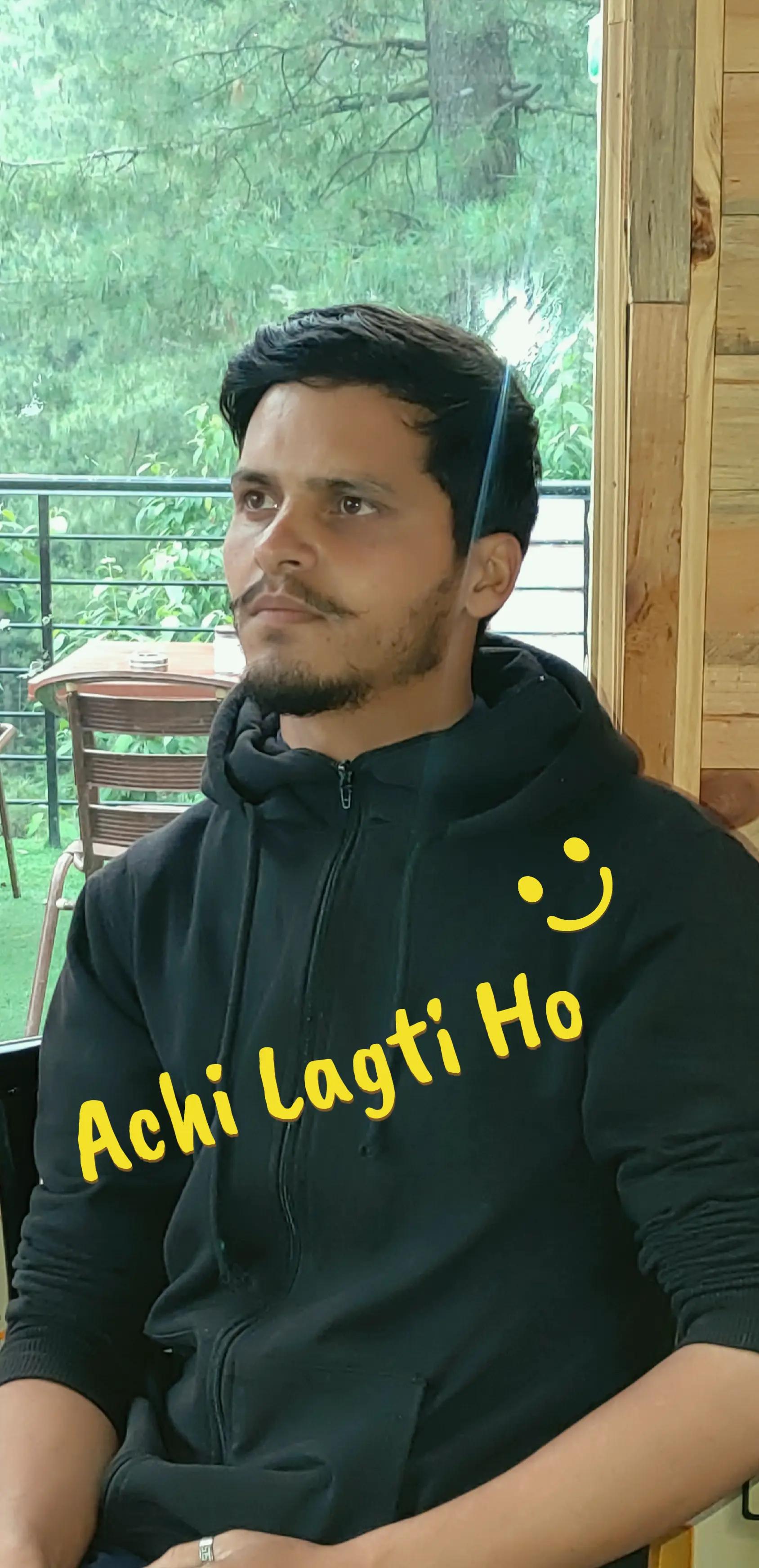 @MR. AWAIS🎤🎻🎧🎸