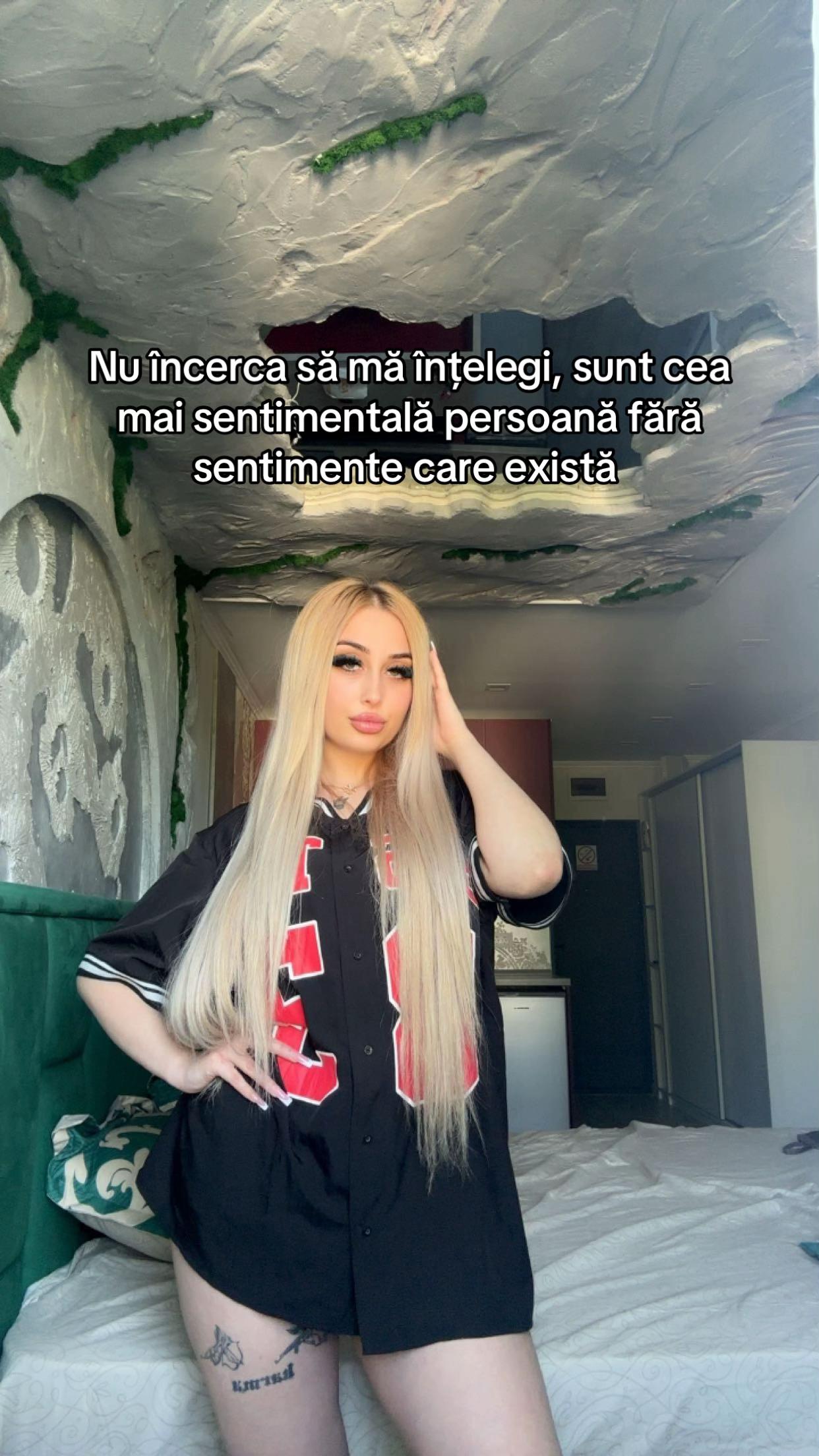 @C💫