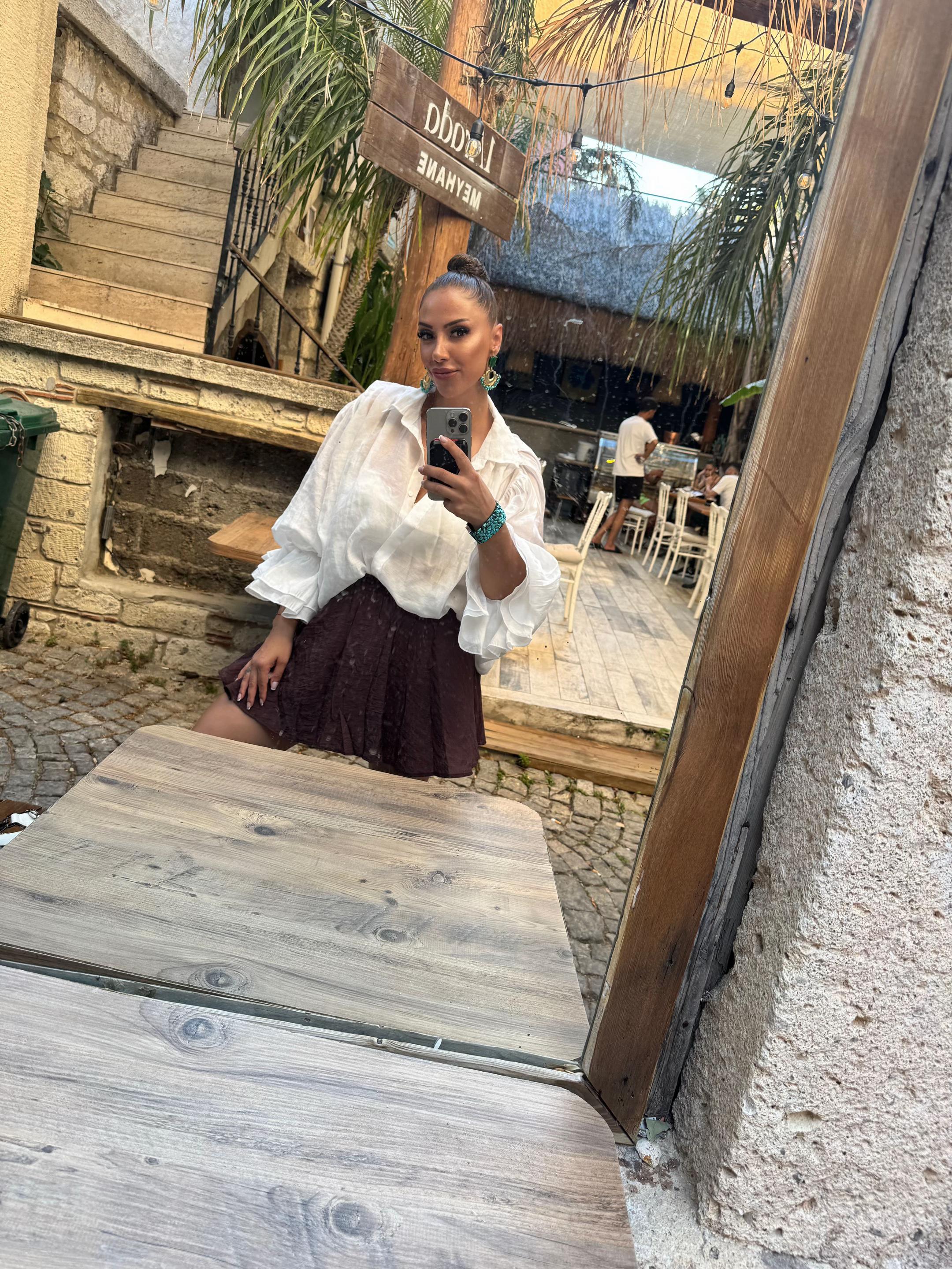 @Esen&ccedil;elikofficial