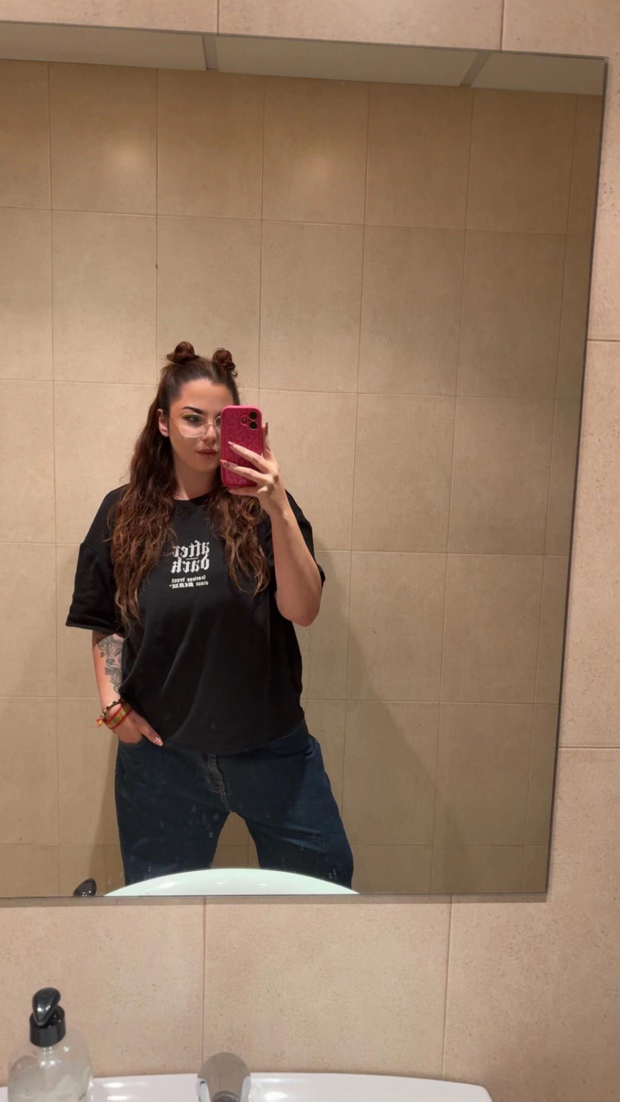 @Tena🖤