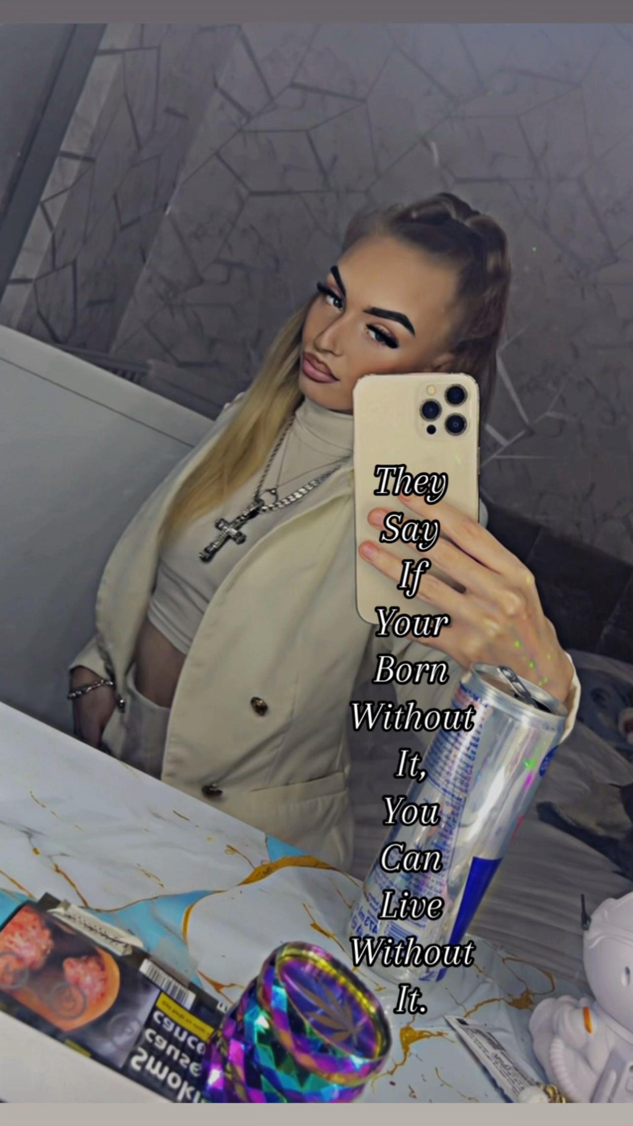 @𝐊𝐈 🫶🏼.
