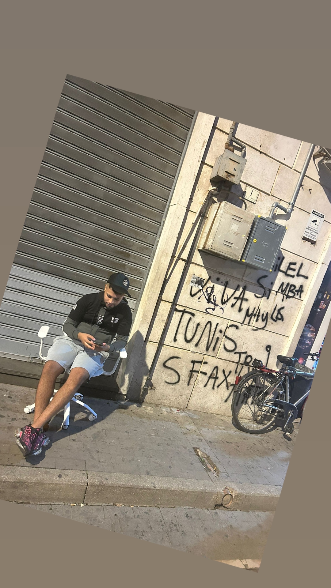 @walidanuar8