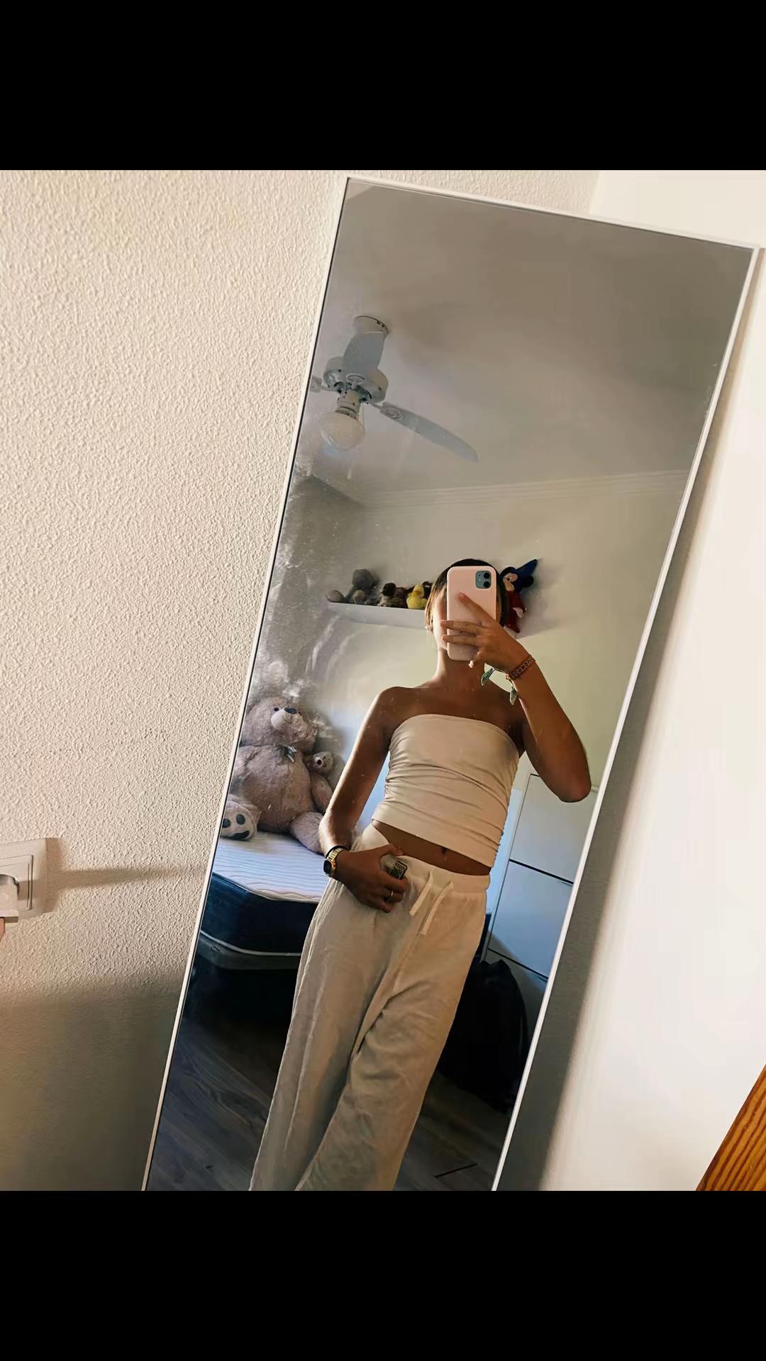 @Andreaa