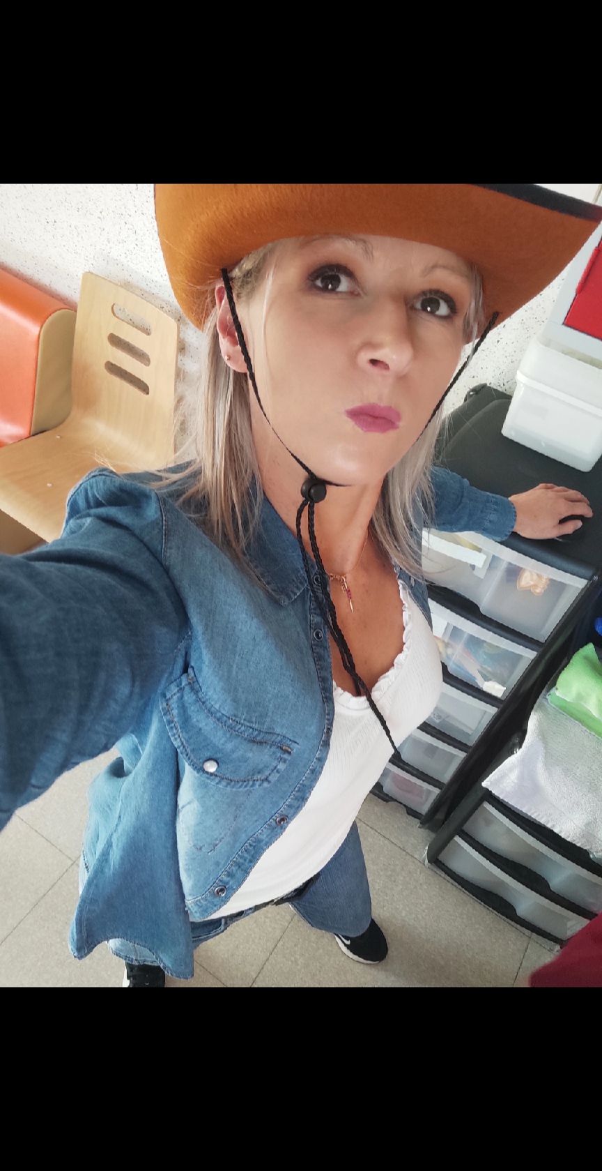 @Moi