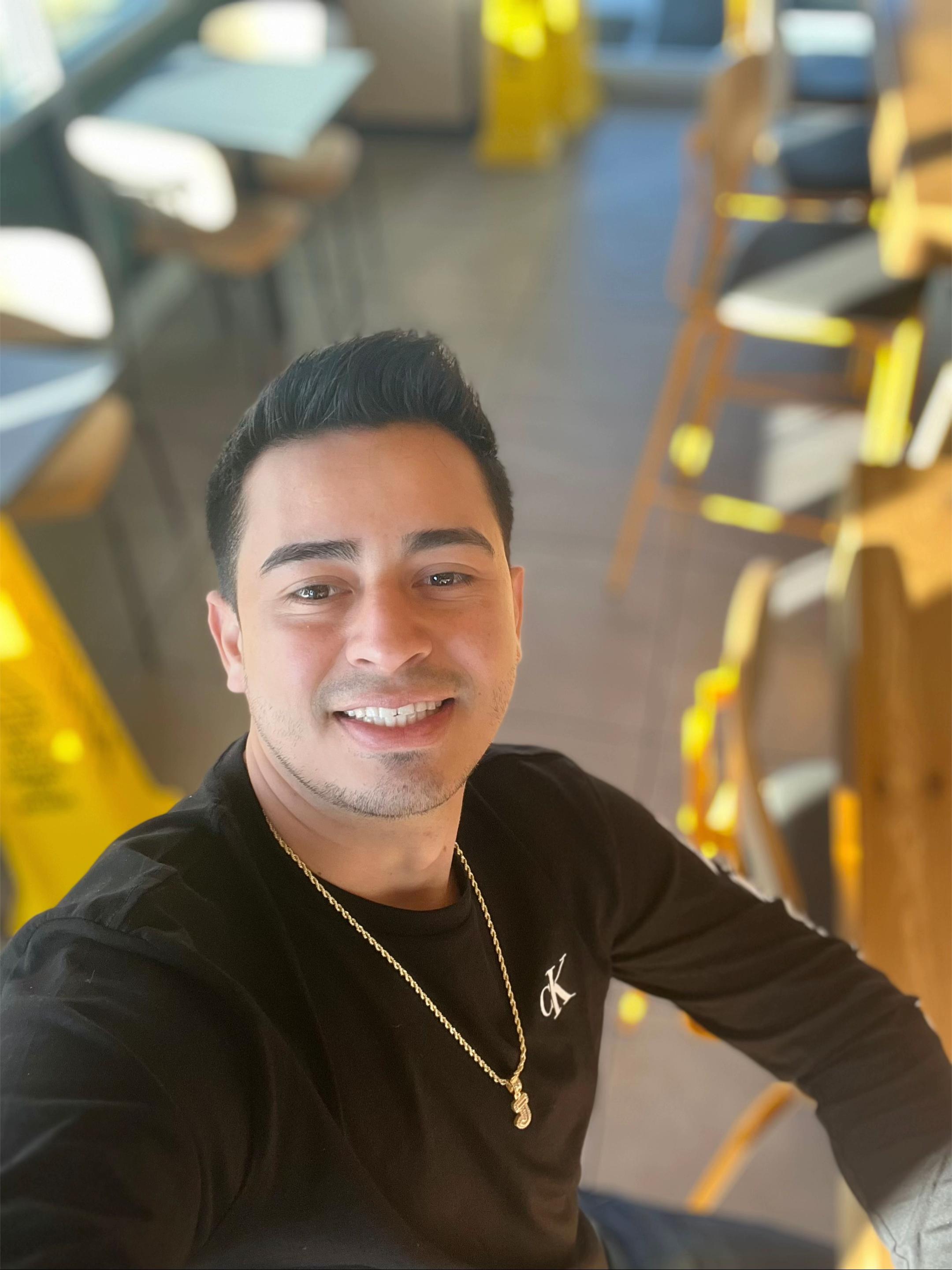 @Yelsin Herrera Sotelo