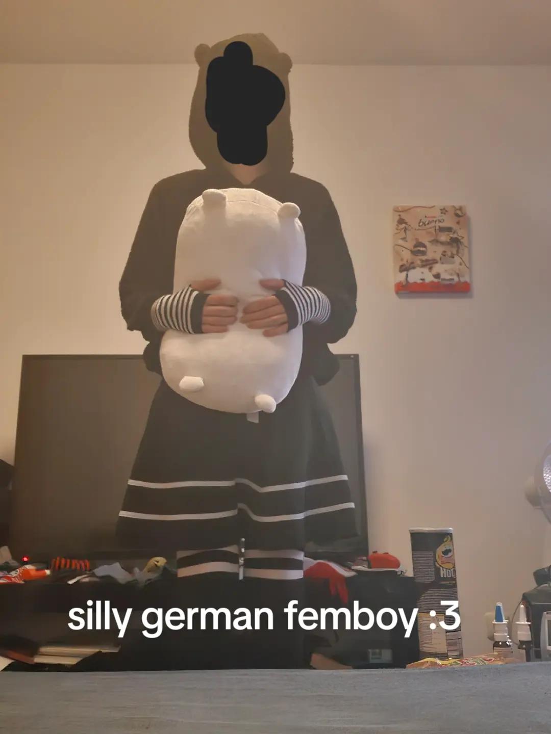 @Femboy :3