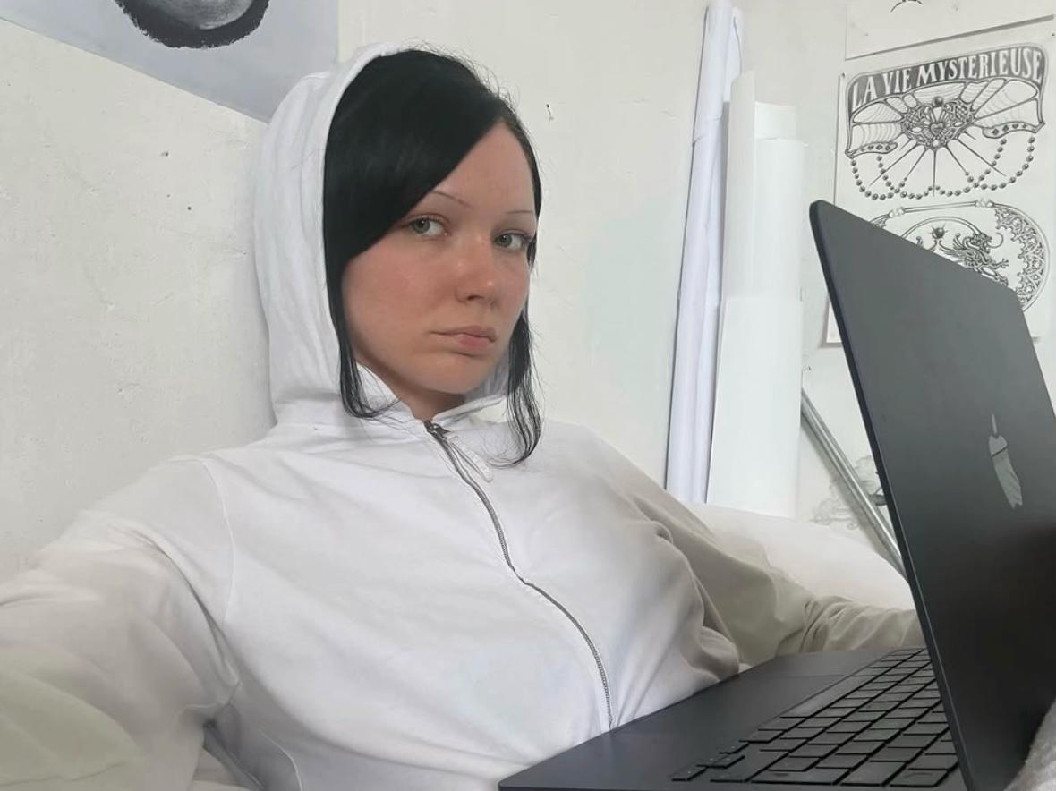 @plxyhousxx