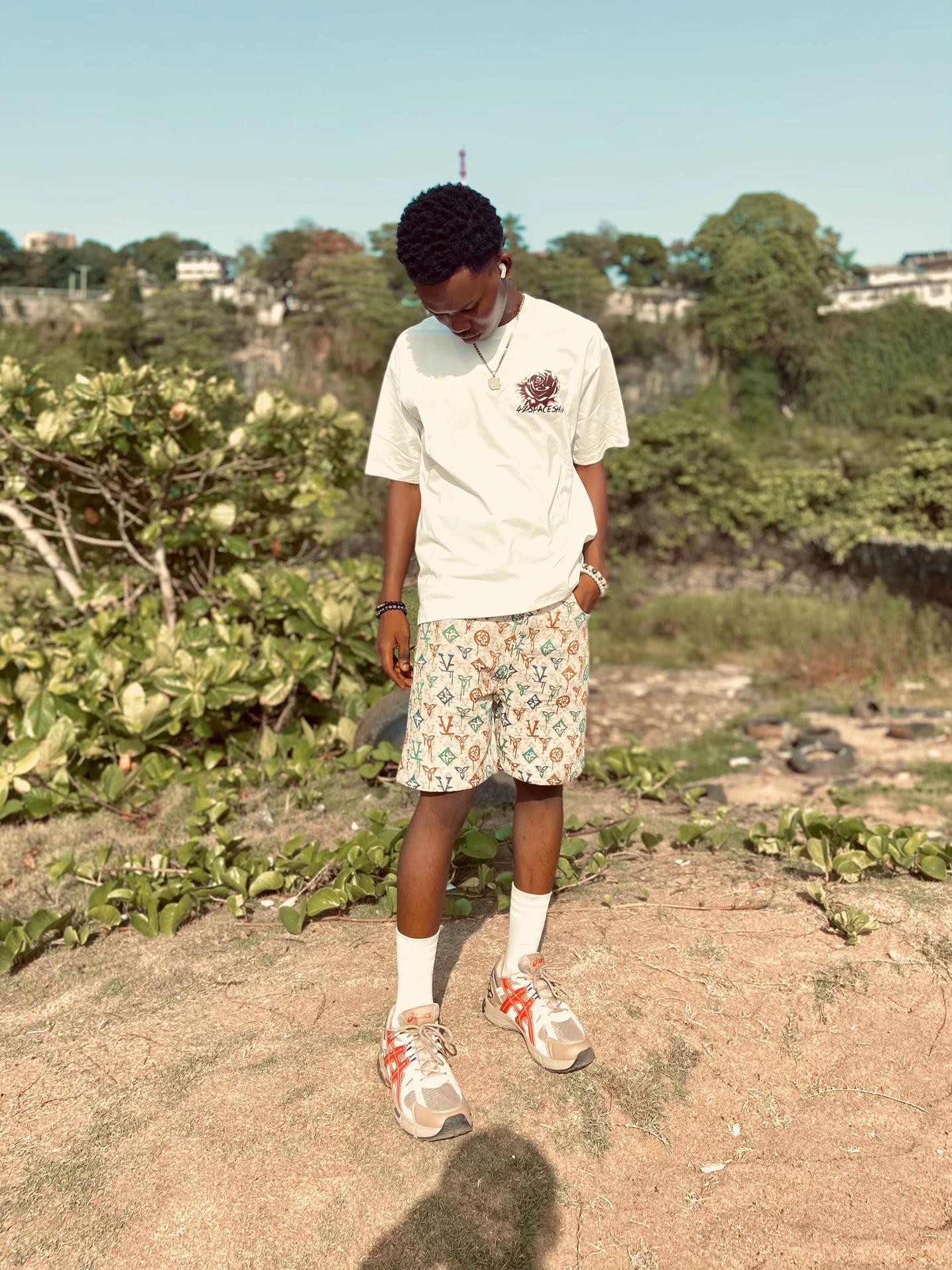 @DIVINE🦇