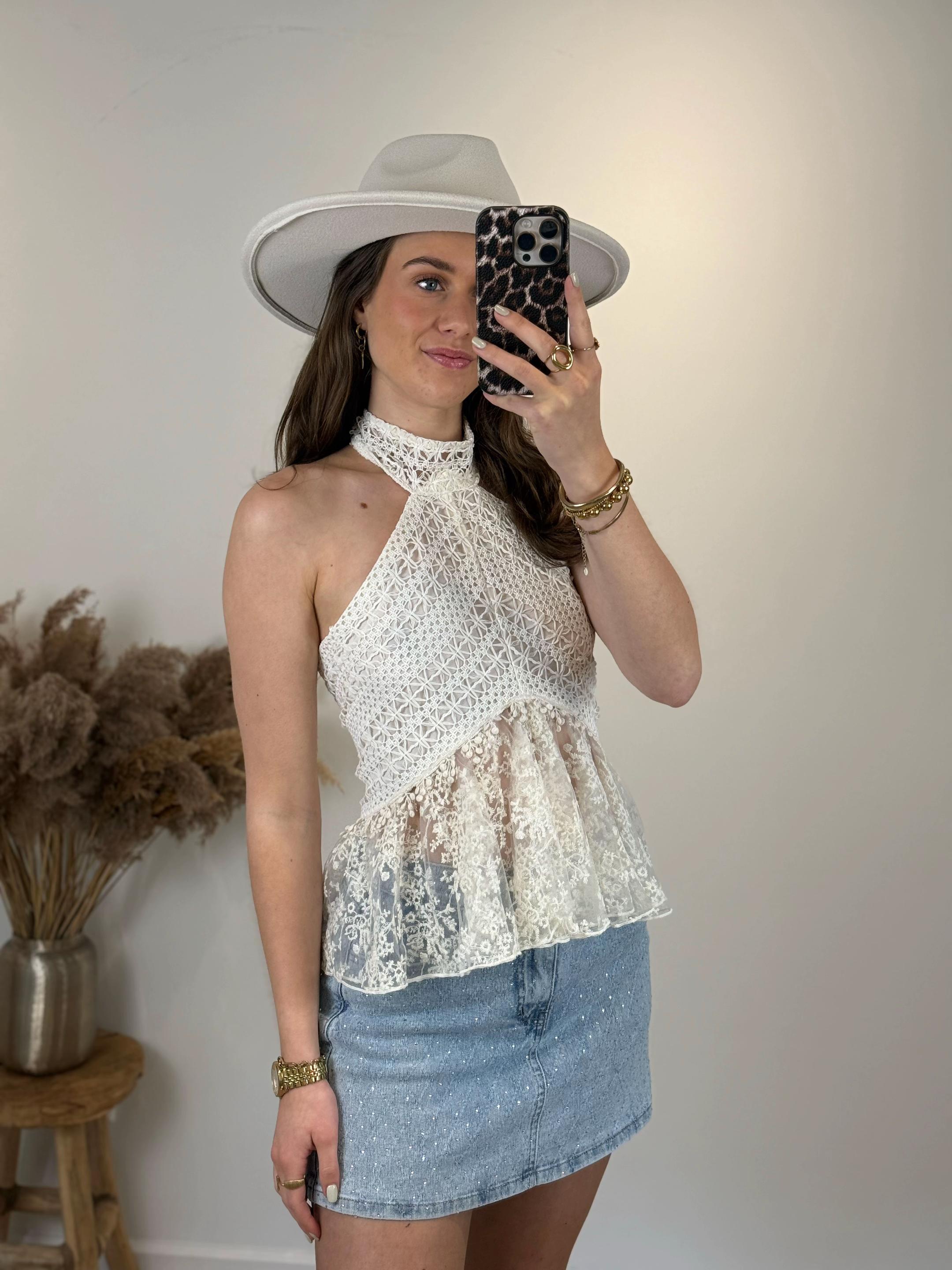 @AT STYLES - FASHION STORE