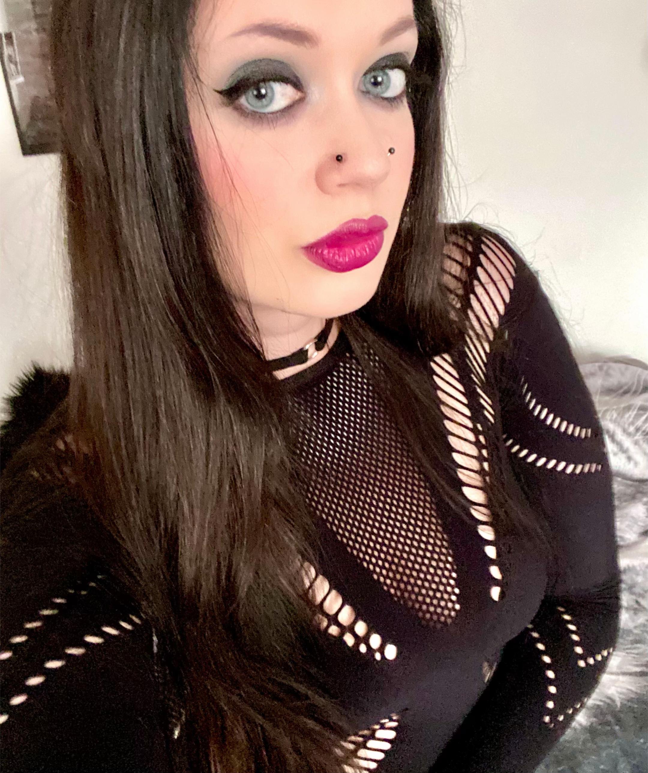 @black_widow_1312