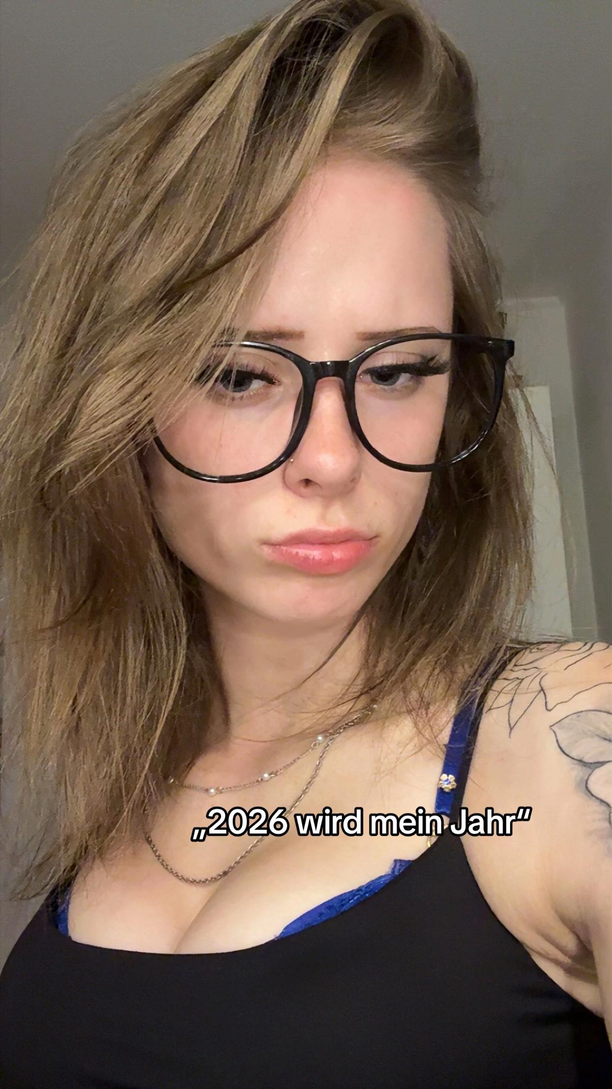 @Zoe&eacute;