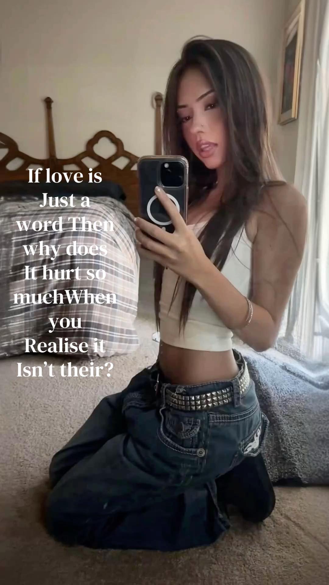 @🎞️