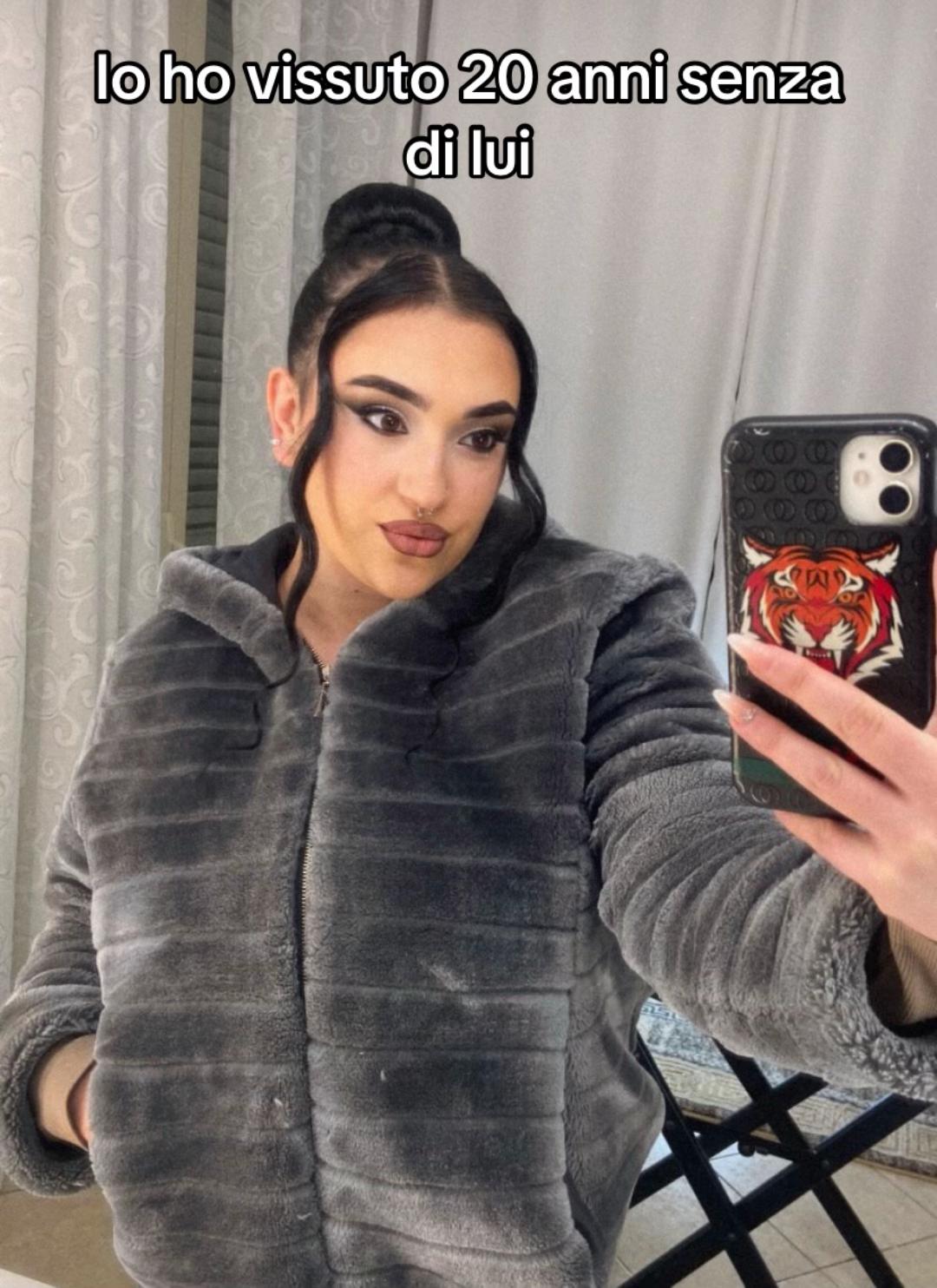 @🦋𝓒𝓱𝓲𝓪𝓻𝓪🦋