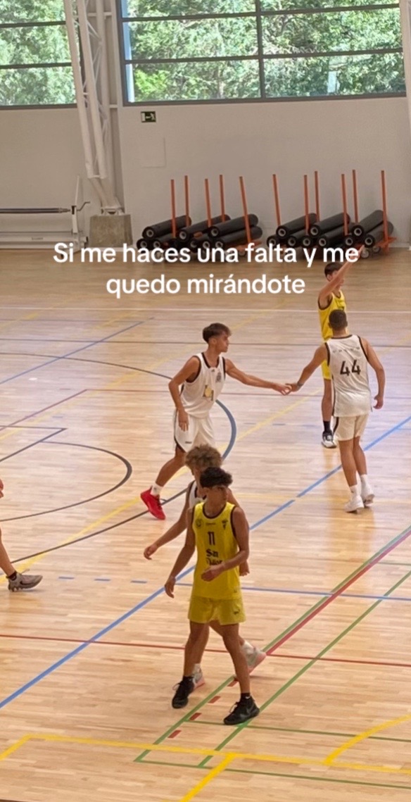 @rrobeeer.__