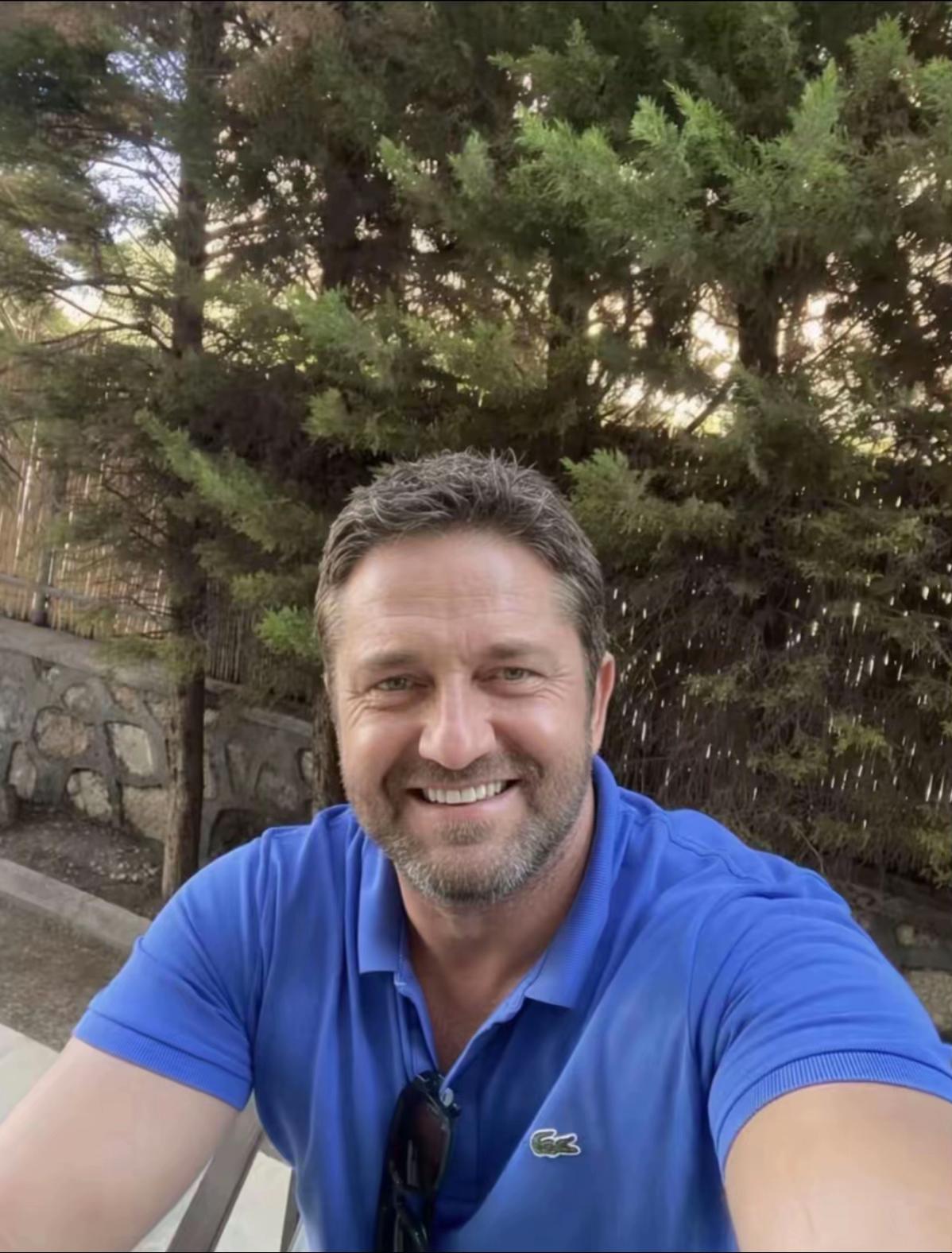 @GERARD BUTLER