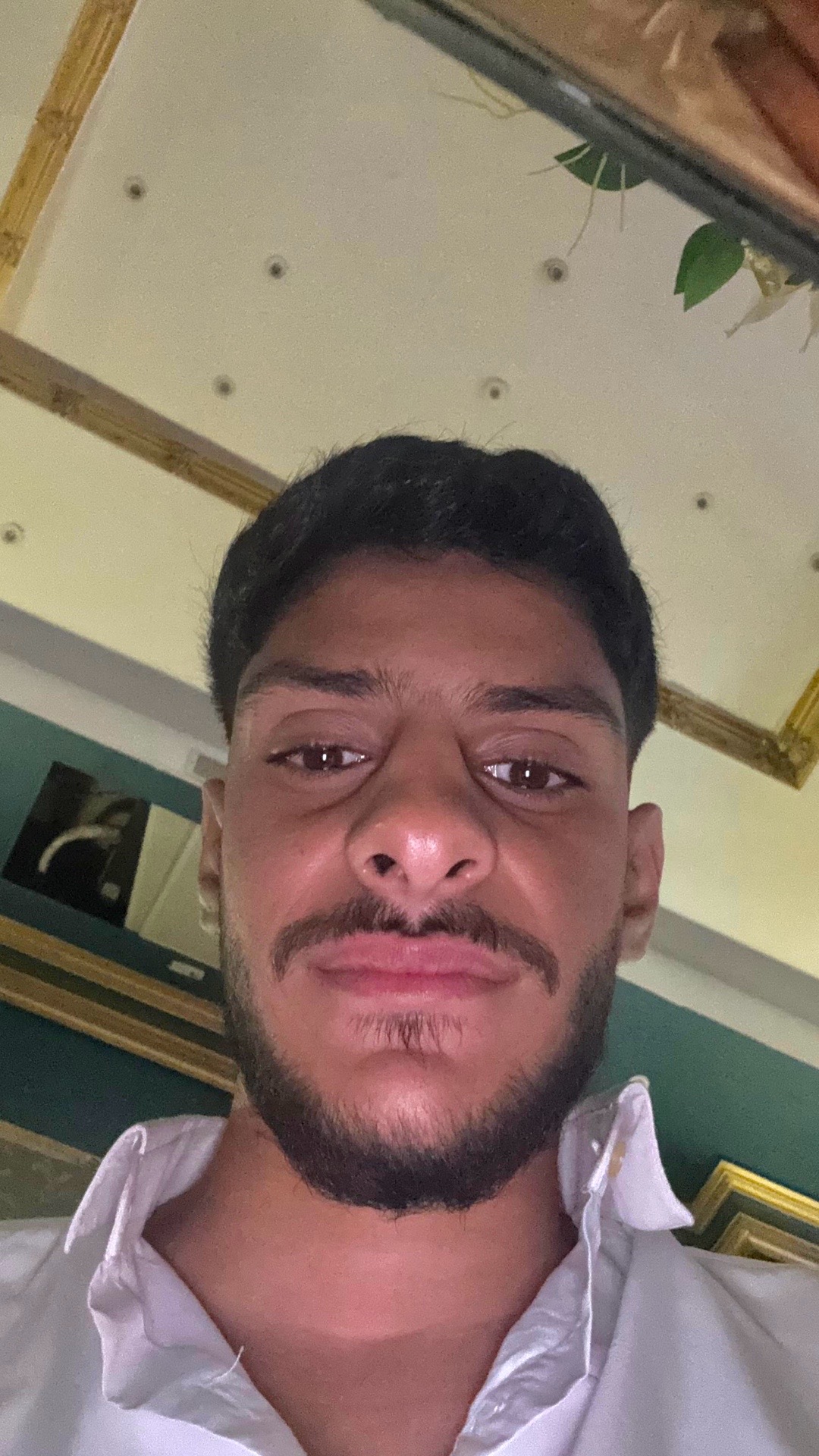 @مُصطَفٰي