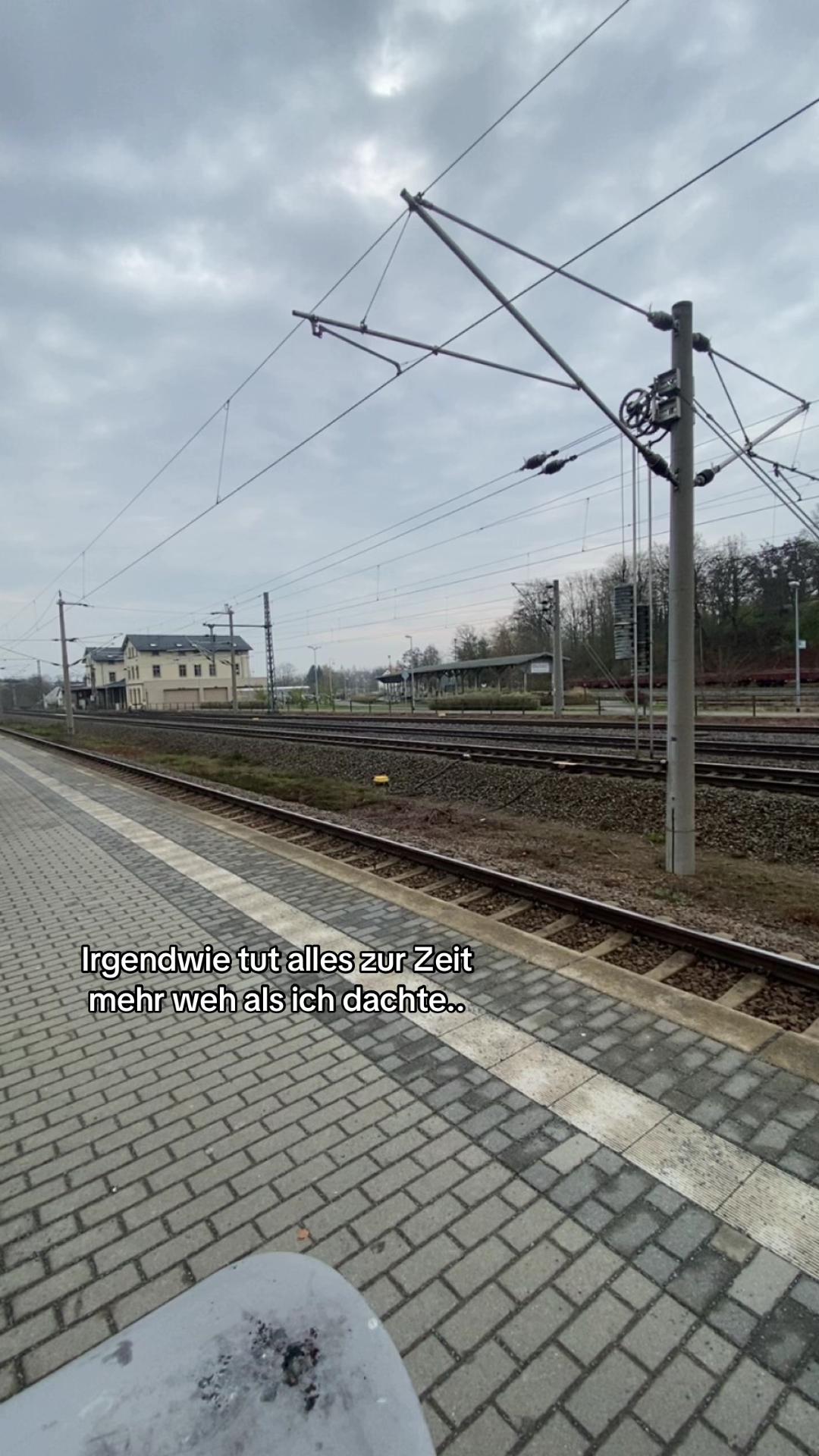 @…