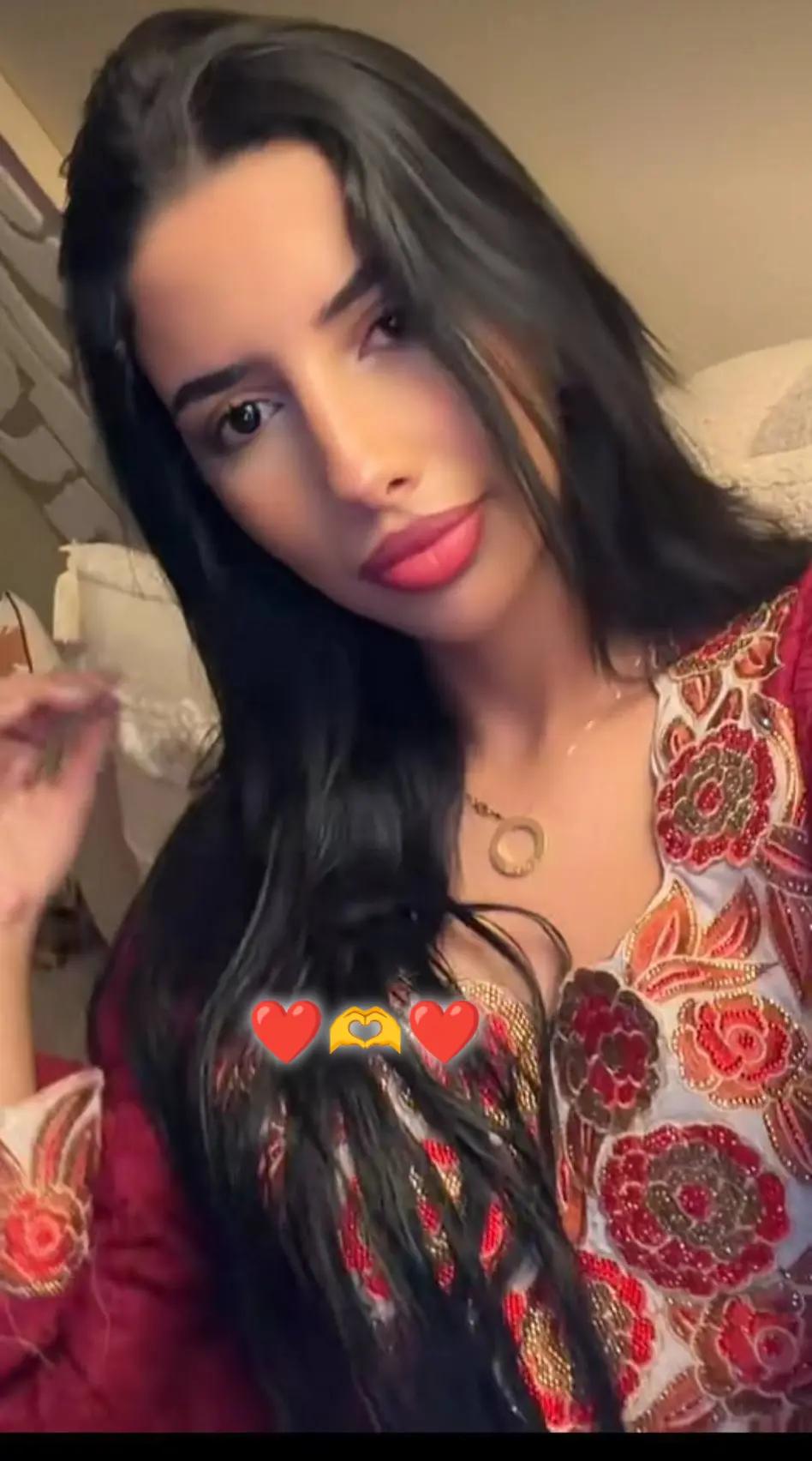 @✨ Khadija ✨🤍