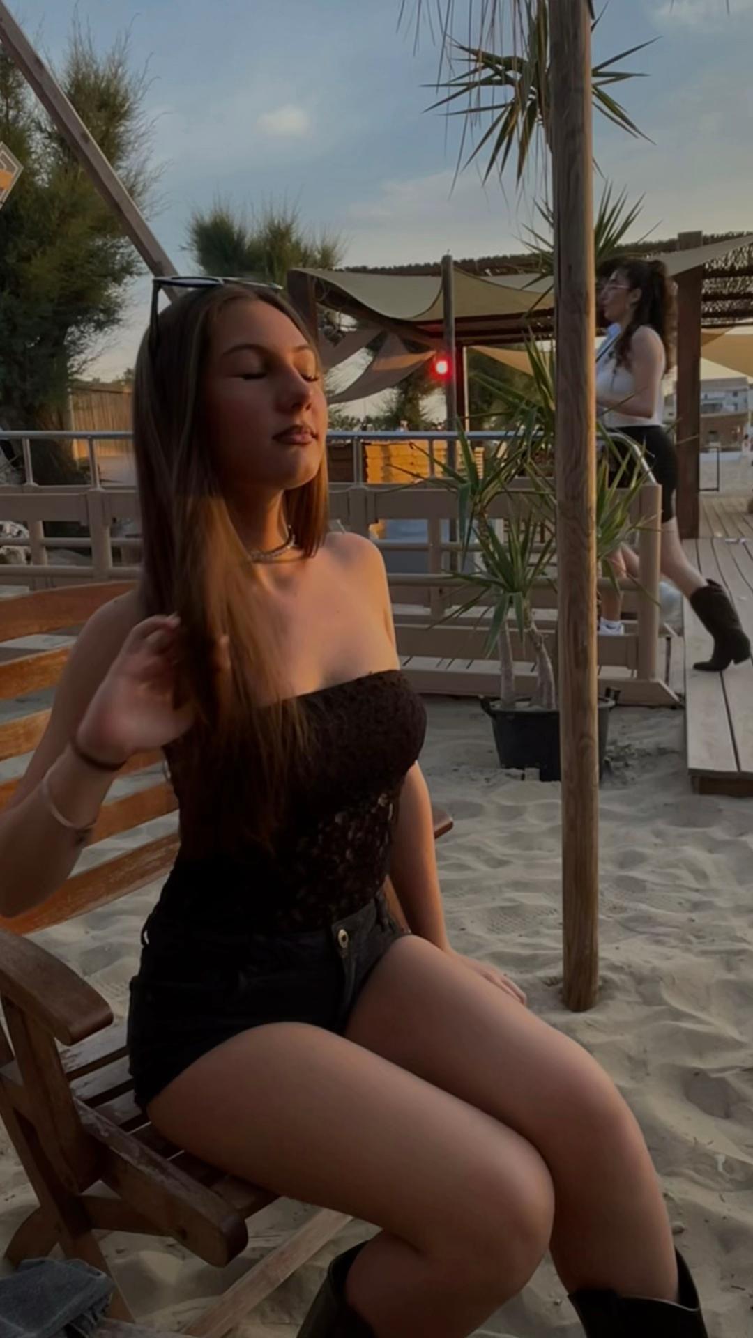 @lindaa