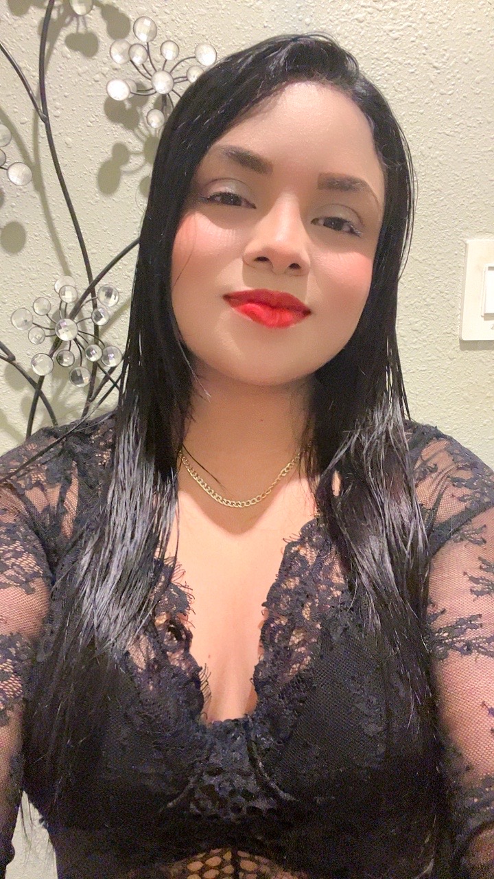 @yoliespinal