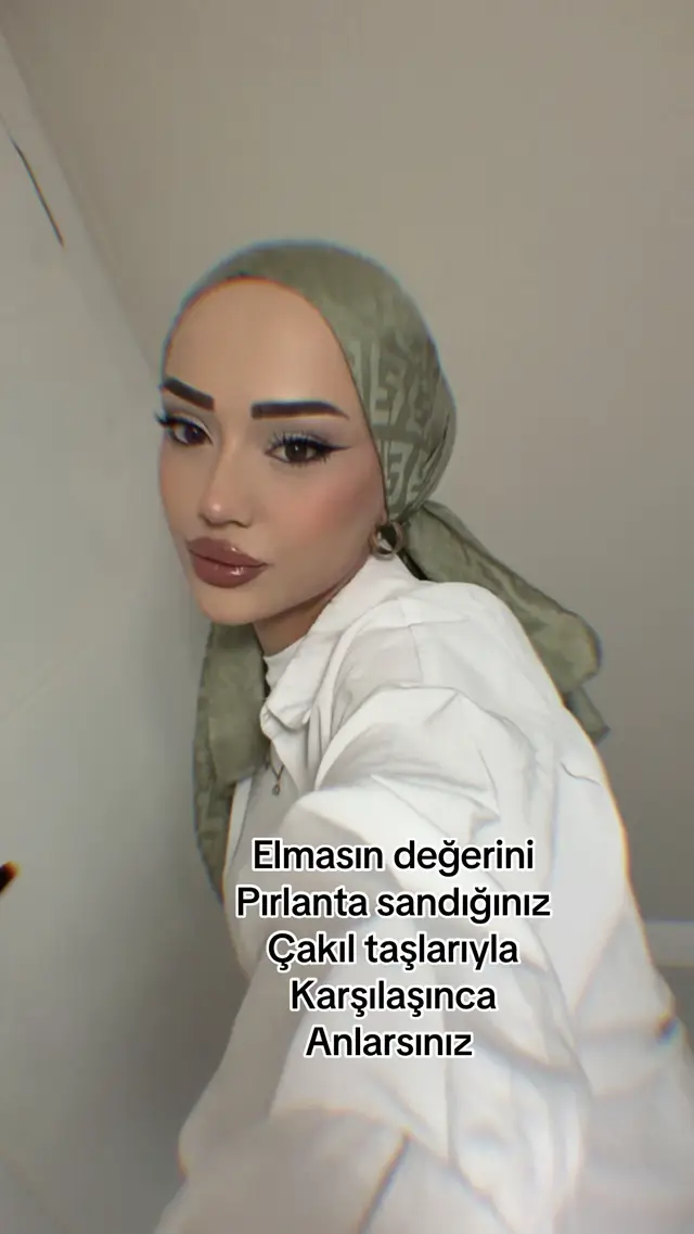 @hiilaaalx_
