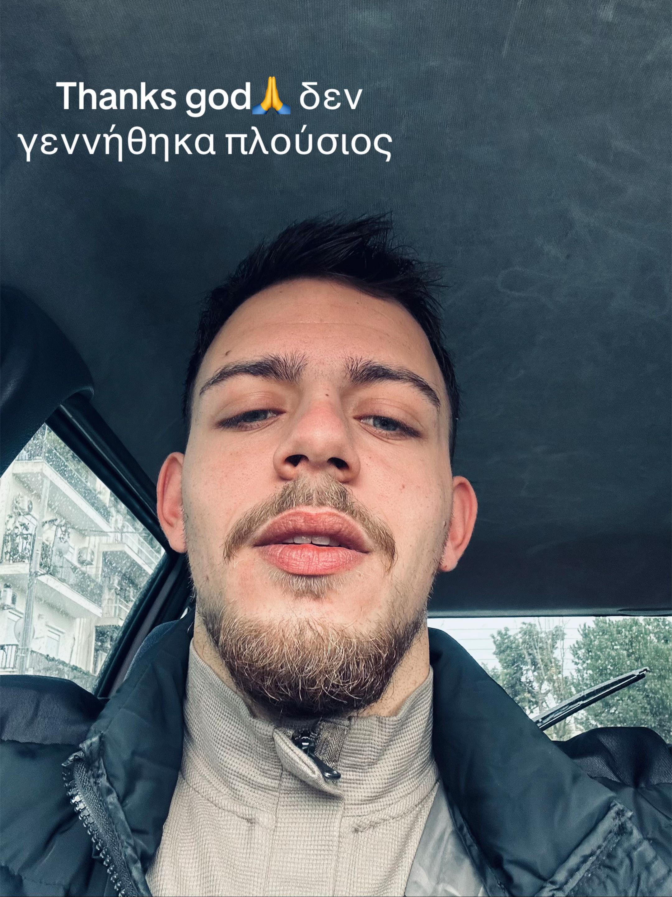 @swtozzz_🇬🇷