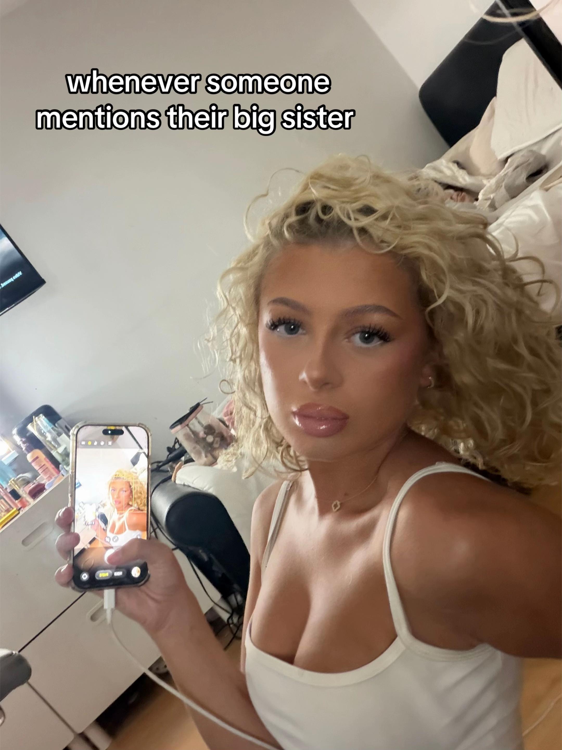 @𝐑𝐮𝐛𝐢 𝐄𝐥𝐢𝐳𝐚𝐛𝐞𝐭𝐡🆑