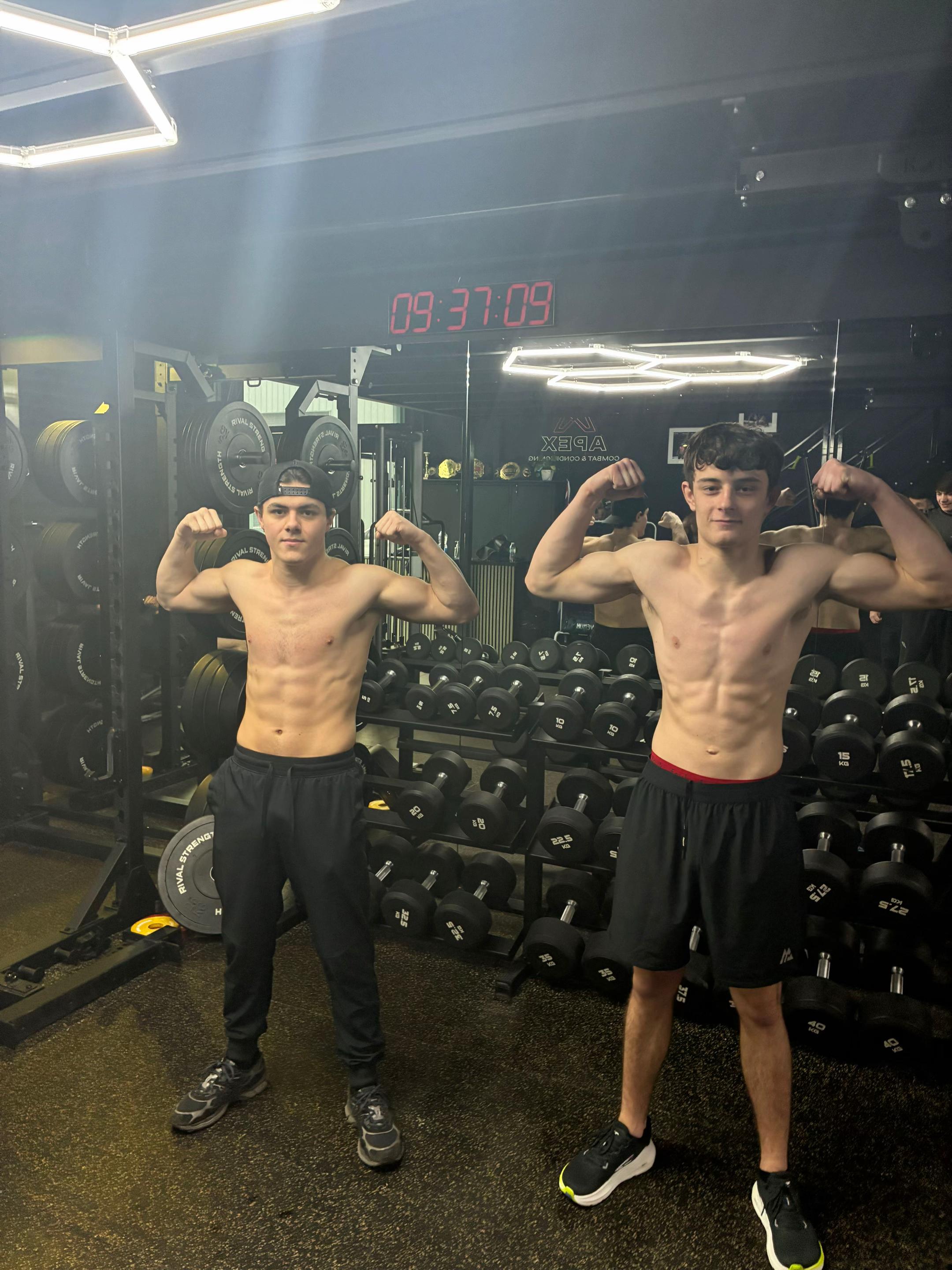 @charliehollowaymma_