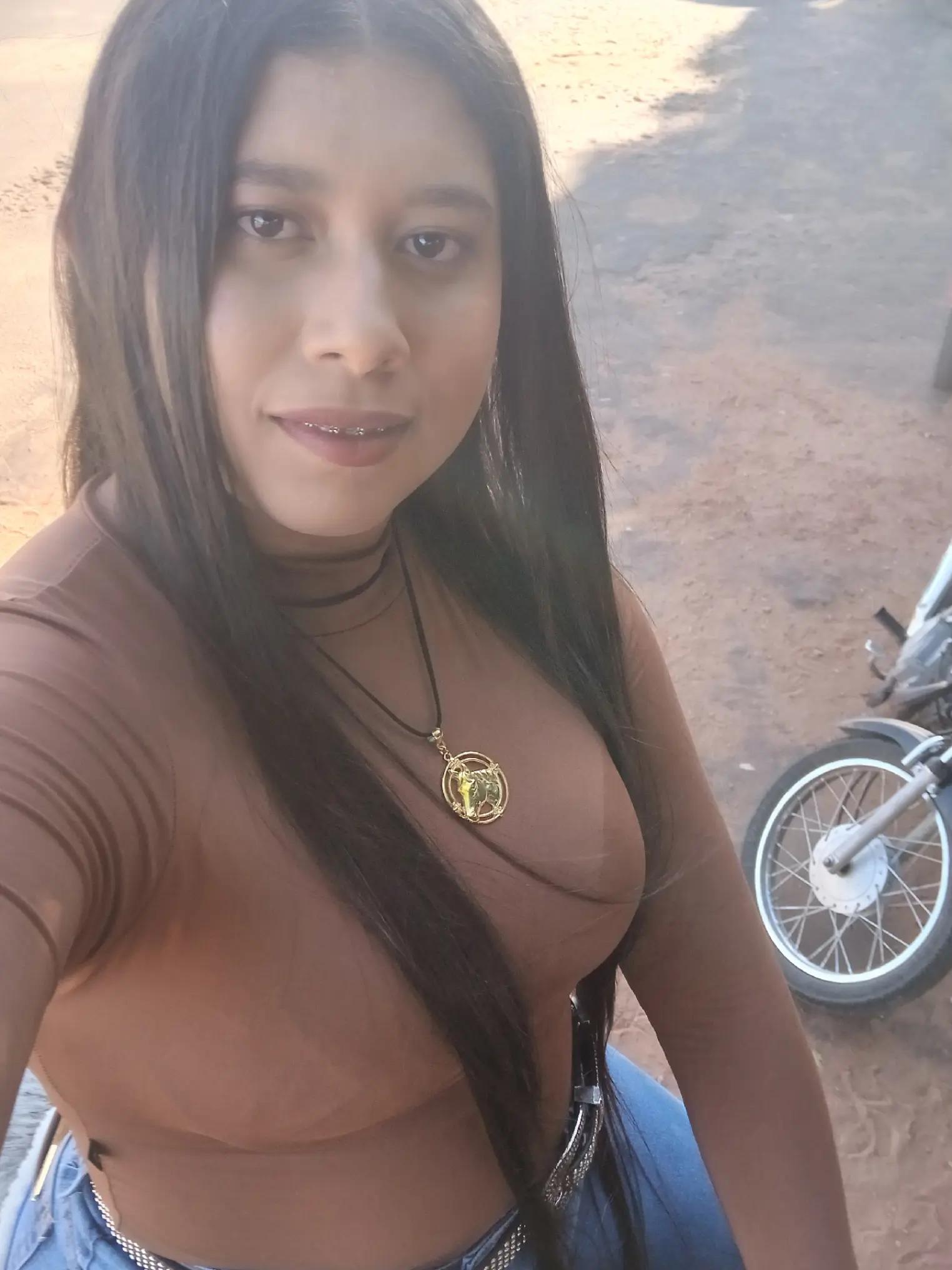 @Ana Carla