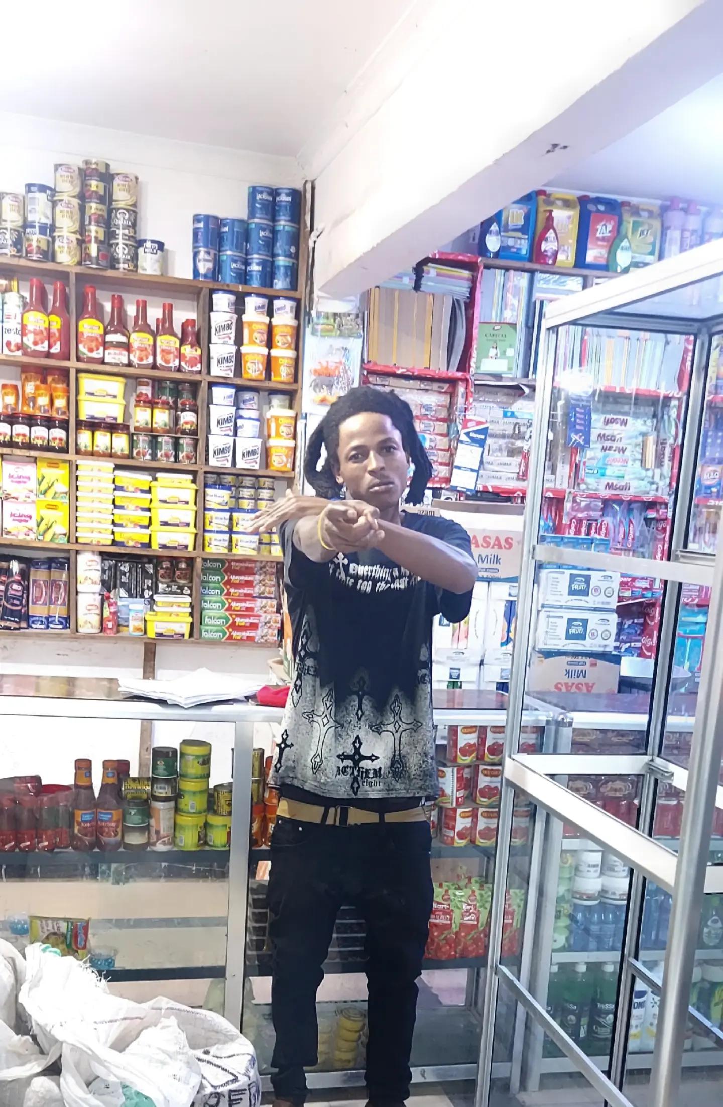 @BH!GGEST THUG
