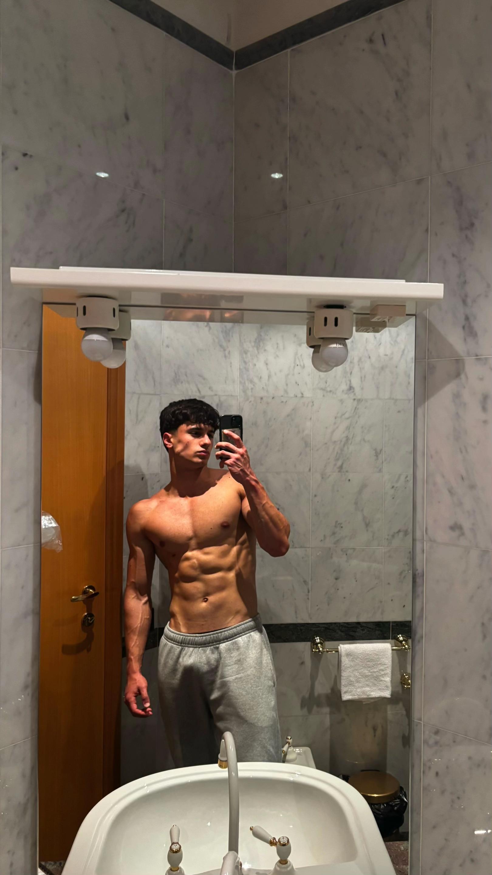 @fedemazzeii