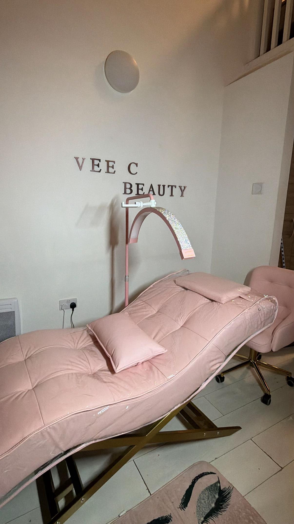 @VEE♥︎ | PRESTON LASHES & BROWS