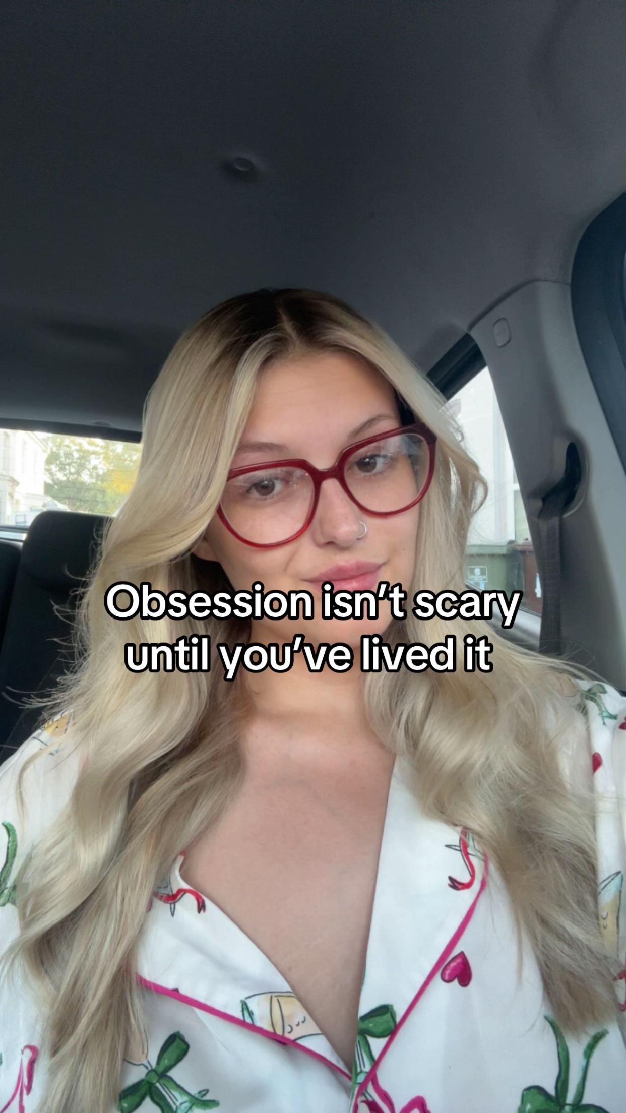 @meglilxox