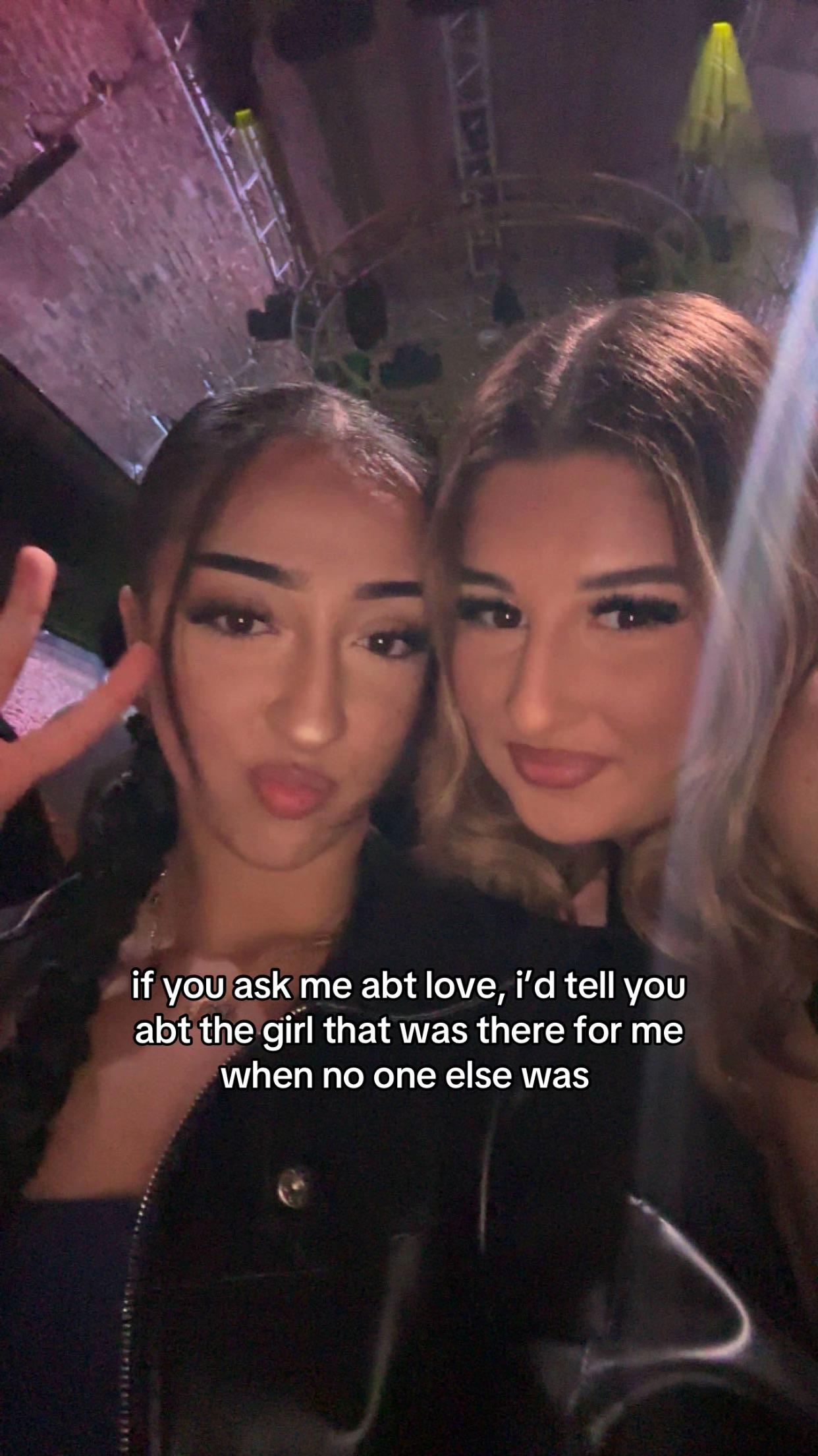 @𝓻𝓲𝓻𝓲