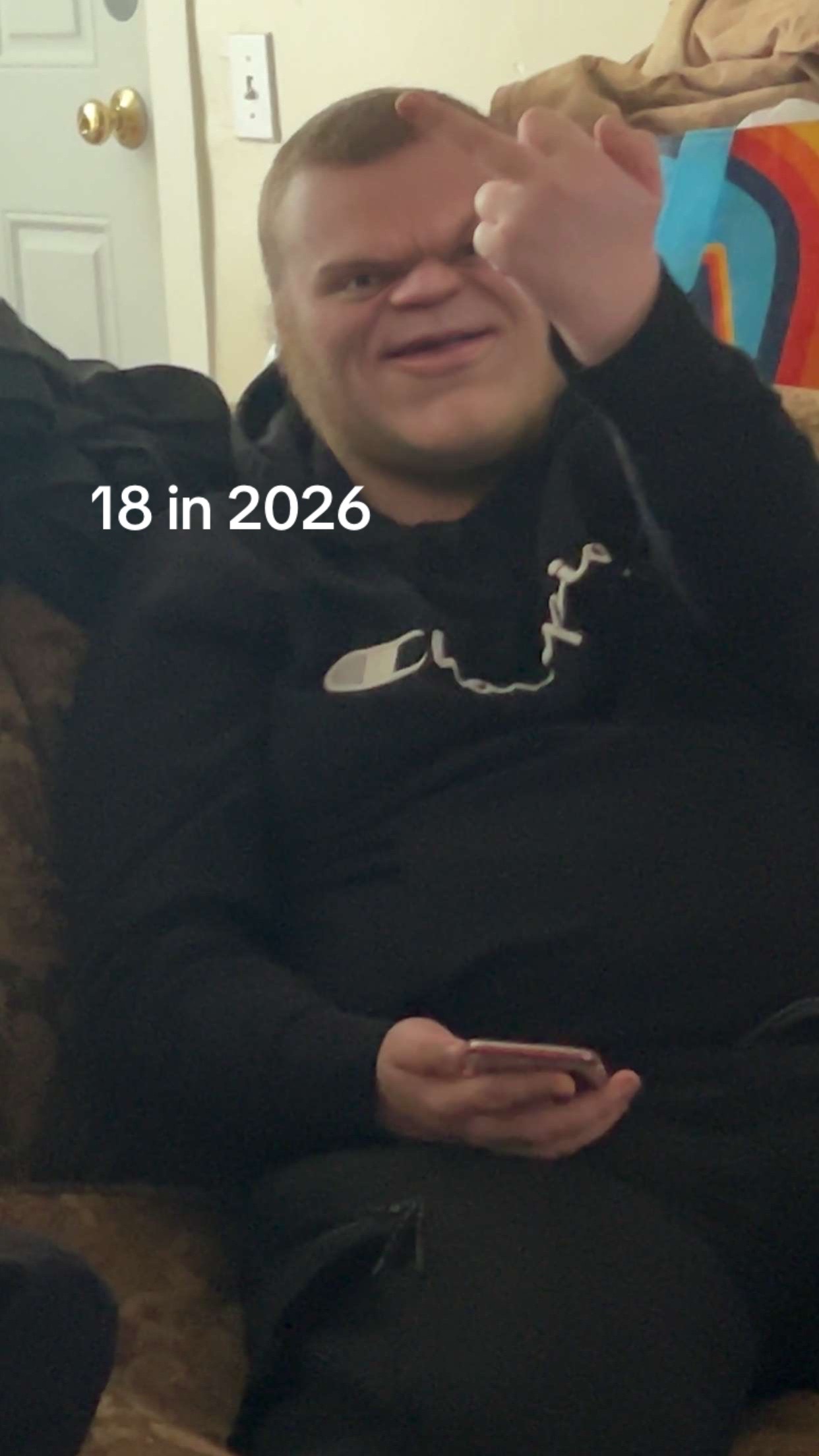 @️