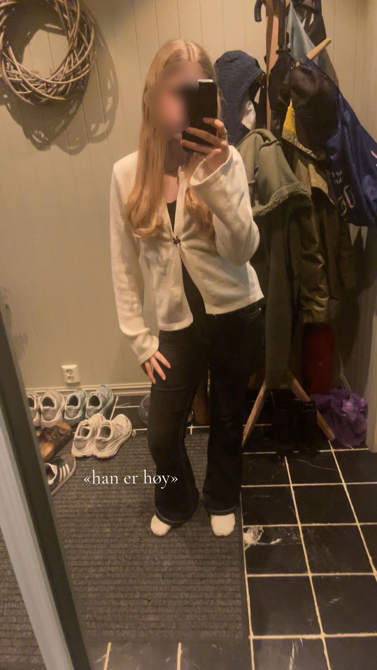 @𝐉𝐞𝐧𝐧𝐲 𝐁𝐥𝐚𝐚𝐟𝐥𝐚𝐭💝
