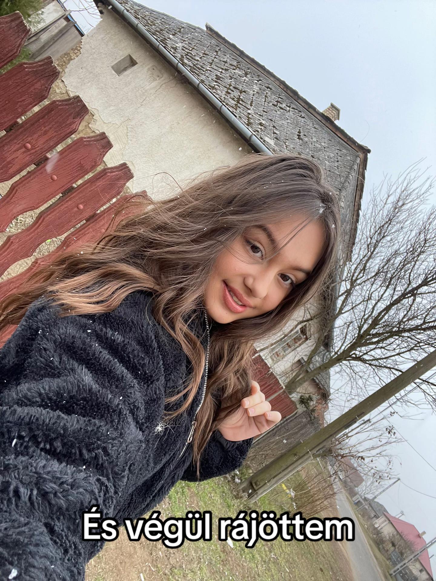 @🤍⚜️𝐇𝐞𝐧𝐫𝐢𝐞𝐭𝐭𝐚⚜️🤍