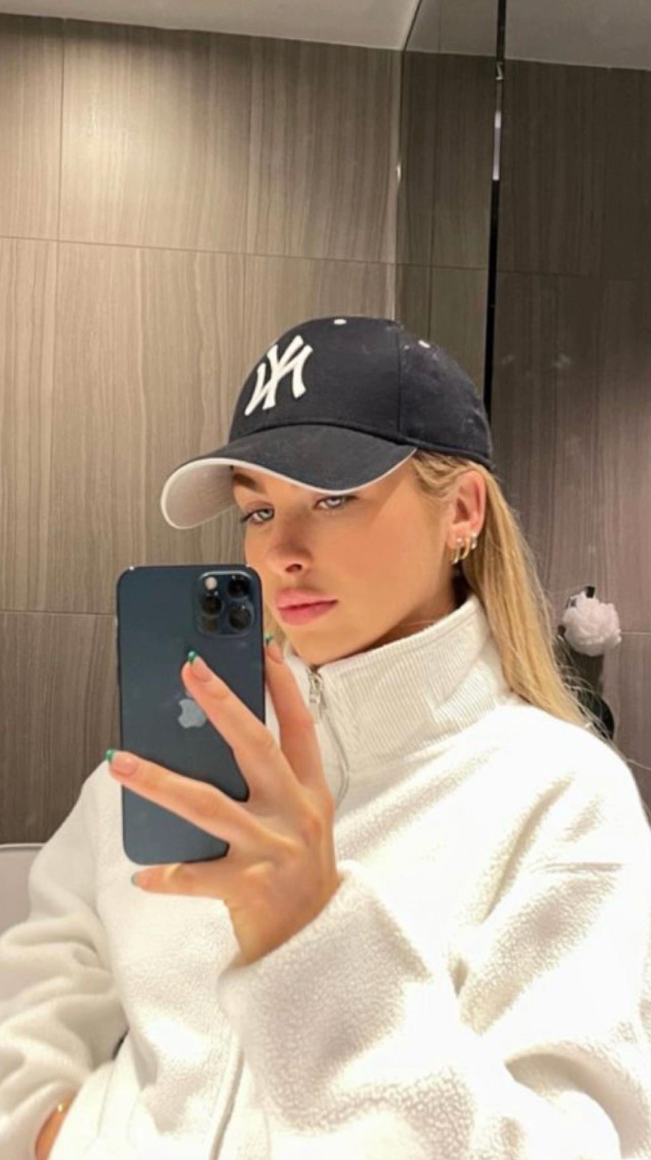 @Yelena Vladimirovna ๐ท๐บ-๐บ๐ธ