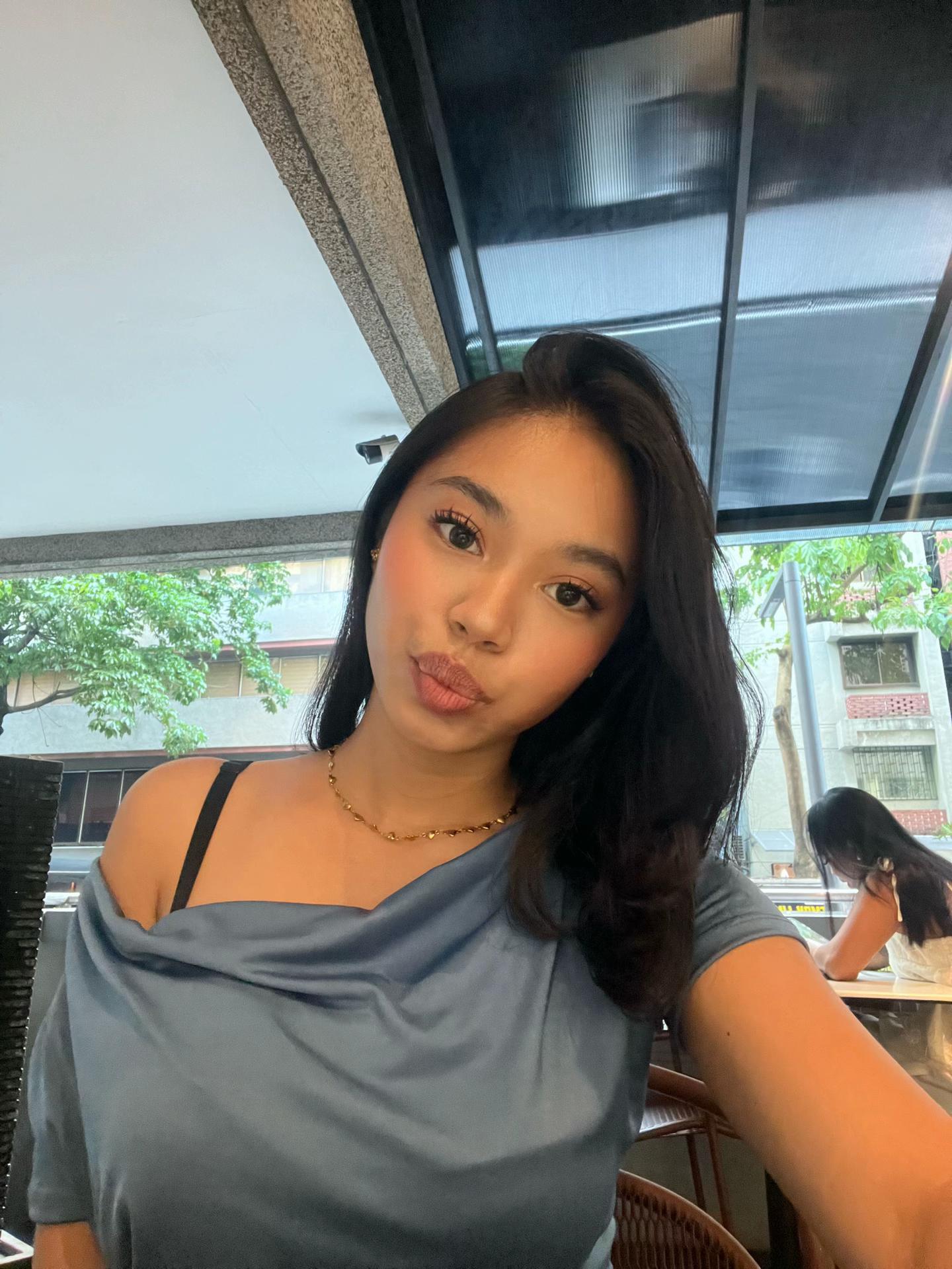 @zi&sup2;