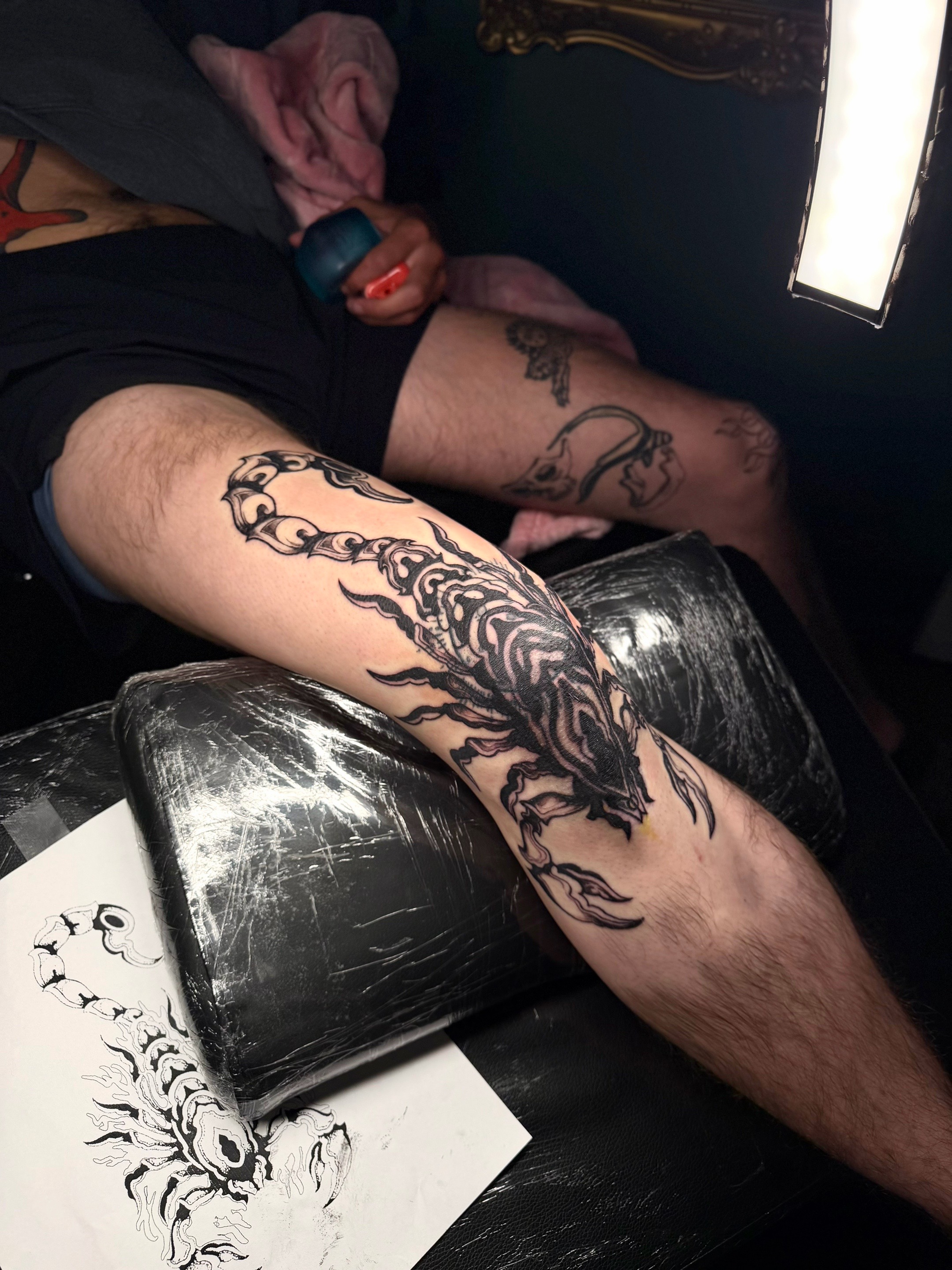 @danyale. tattoo artist