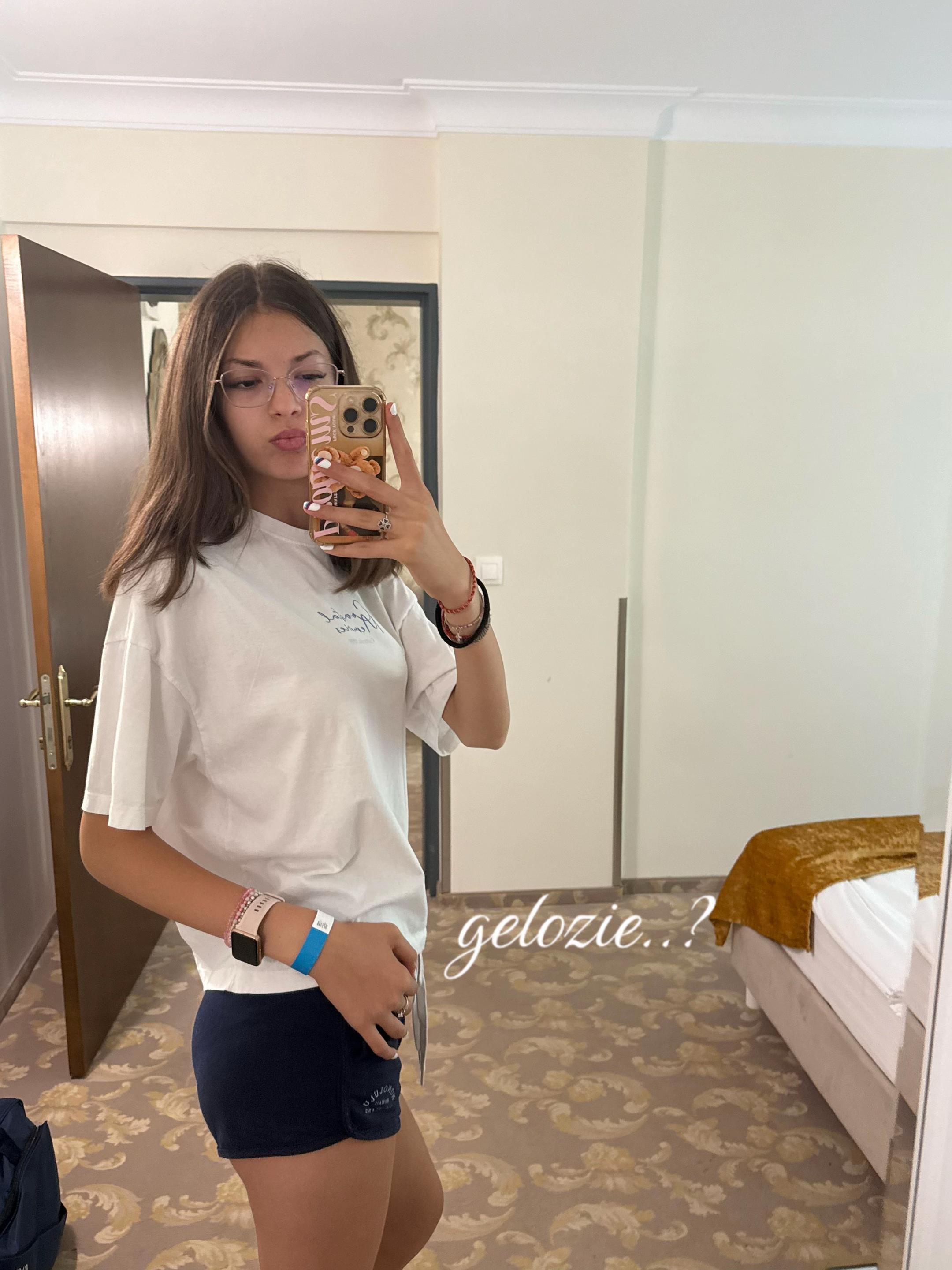 @ΔlisΔndrєєα